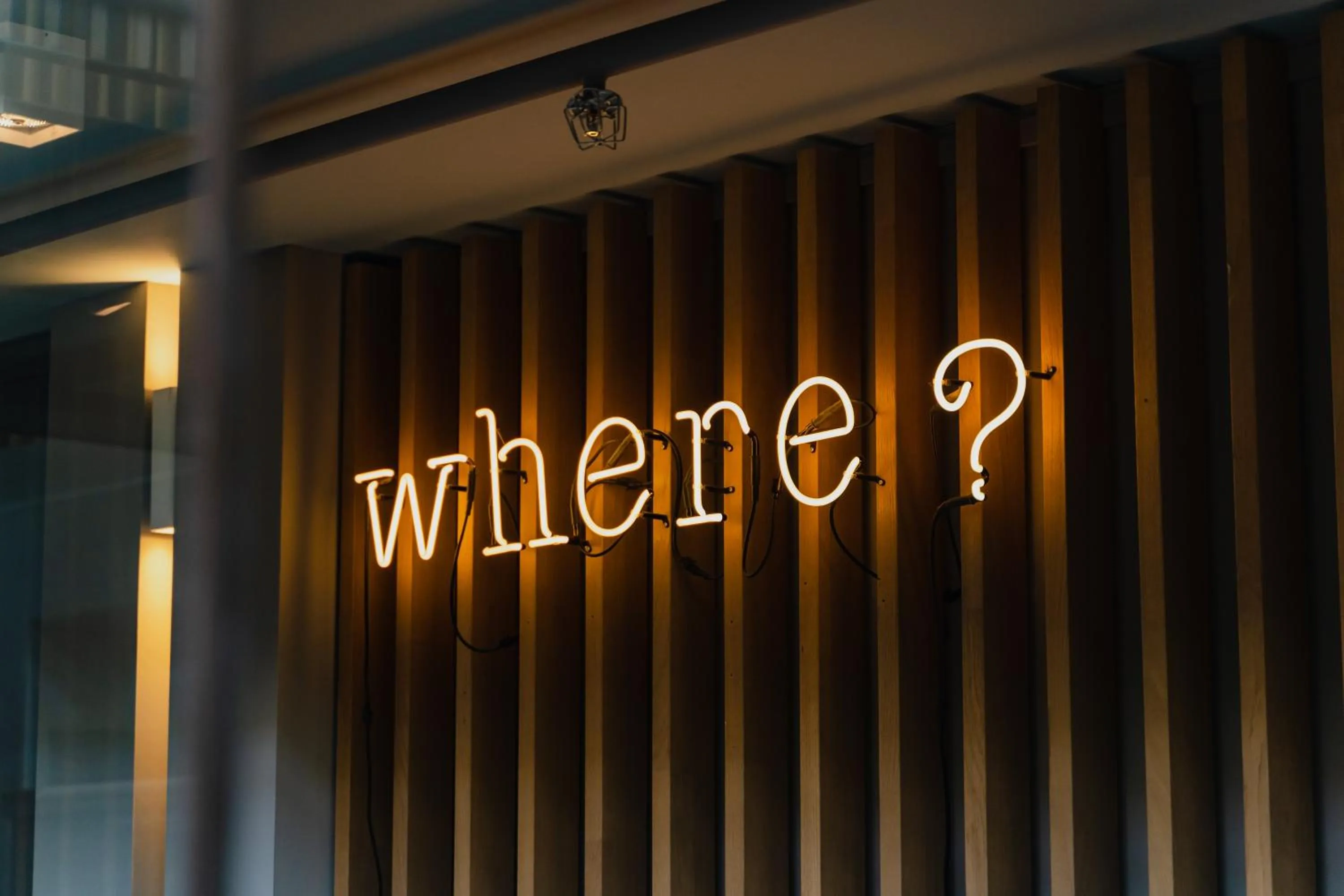 Communal lounge/ TV room in Hotel De Hallen