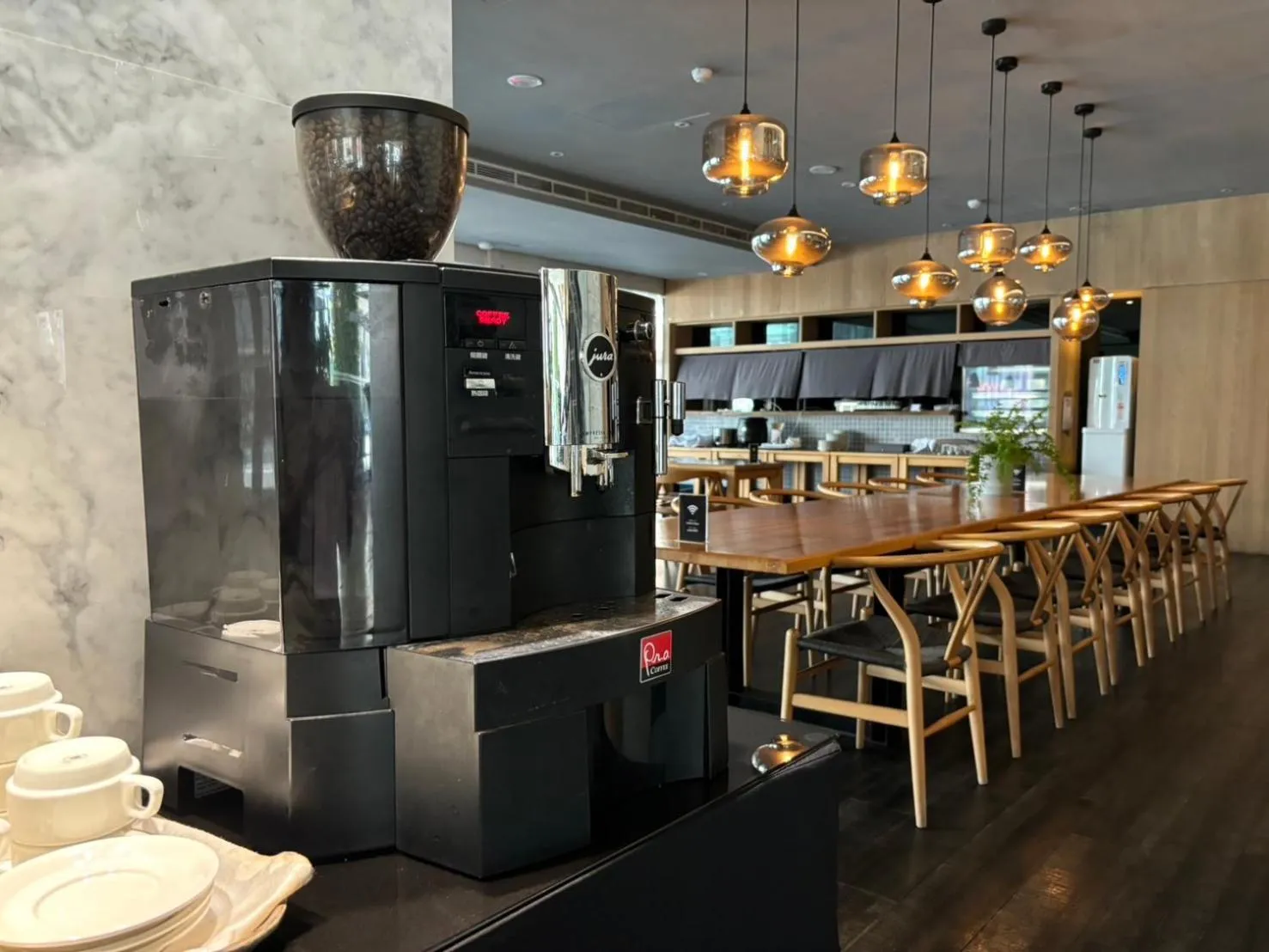 Lounge or bar in The Carlton Hotel Hsinchu