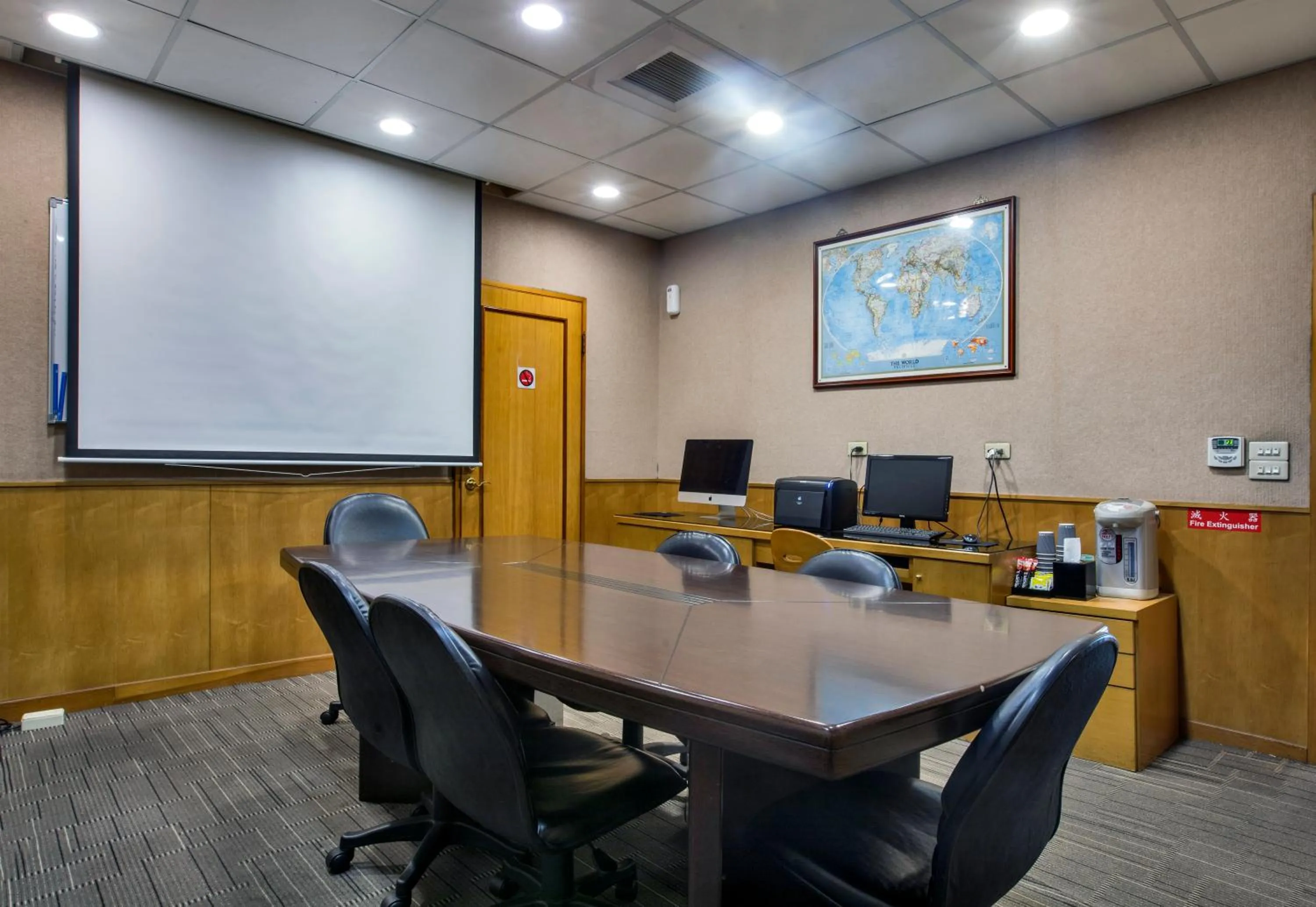 Meeting/conference room in The Carlton Hotel Hsinchu