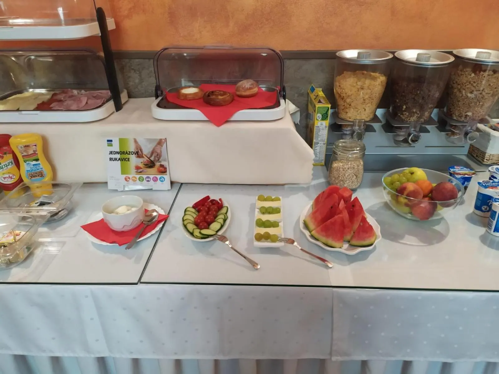 Breakfast in Hotel Trumf