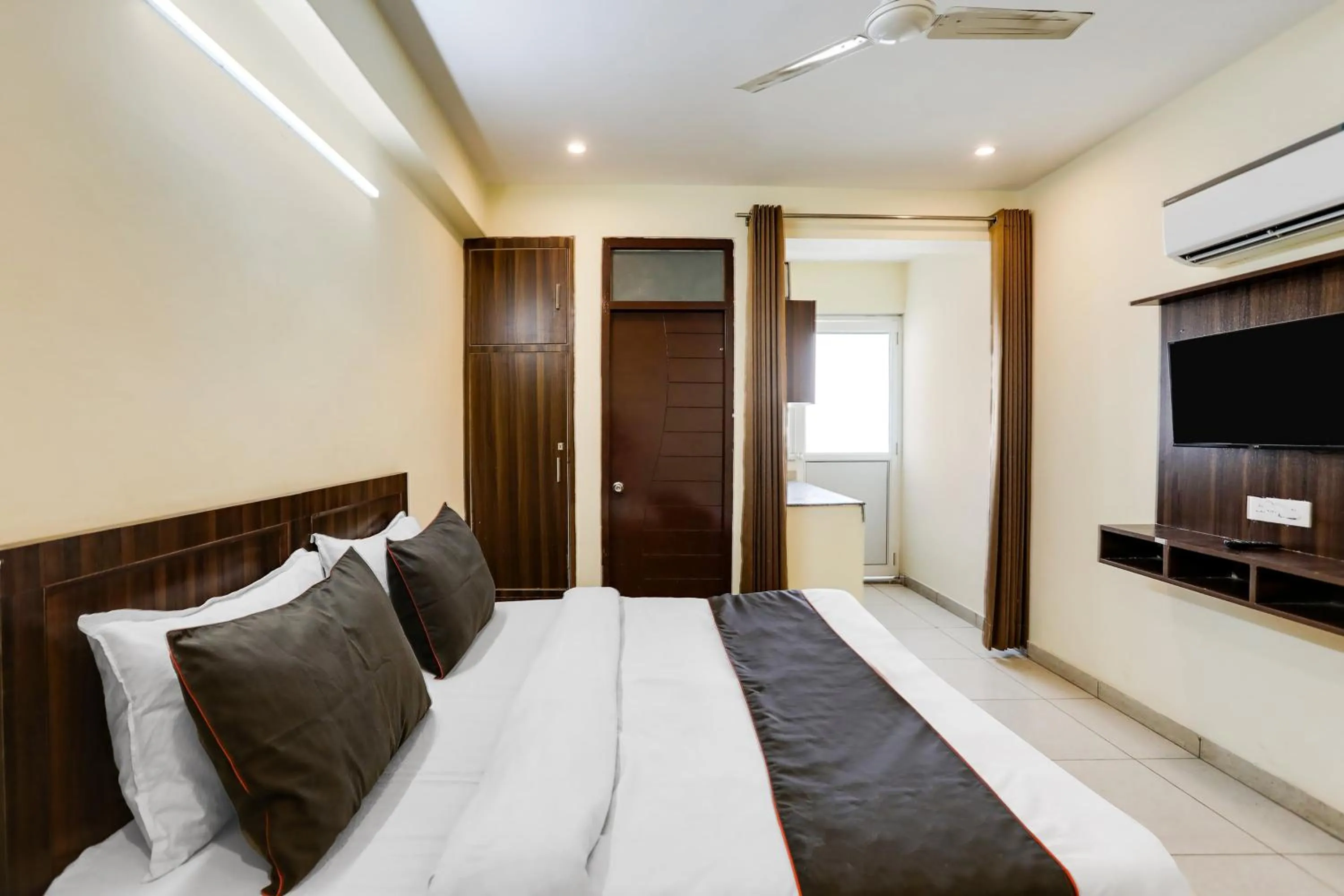 Bedroom in Hotel Midtown