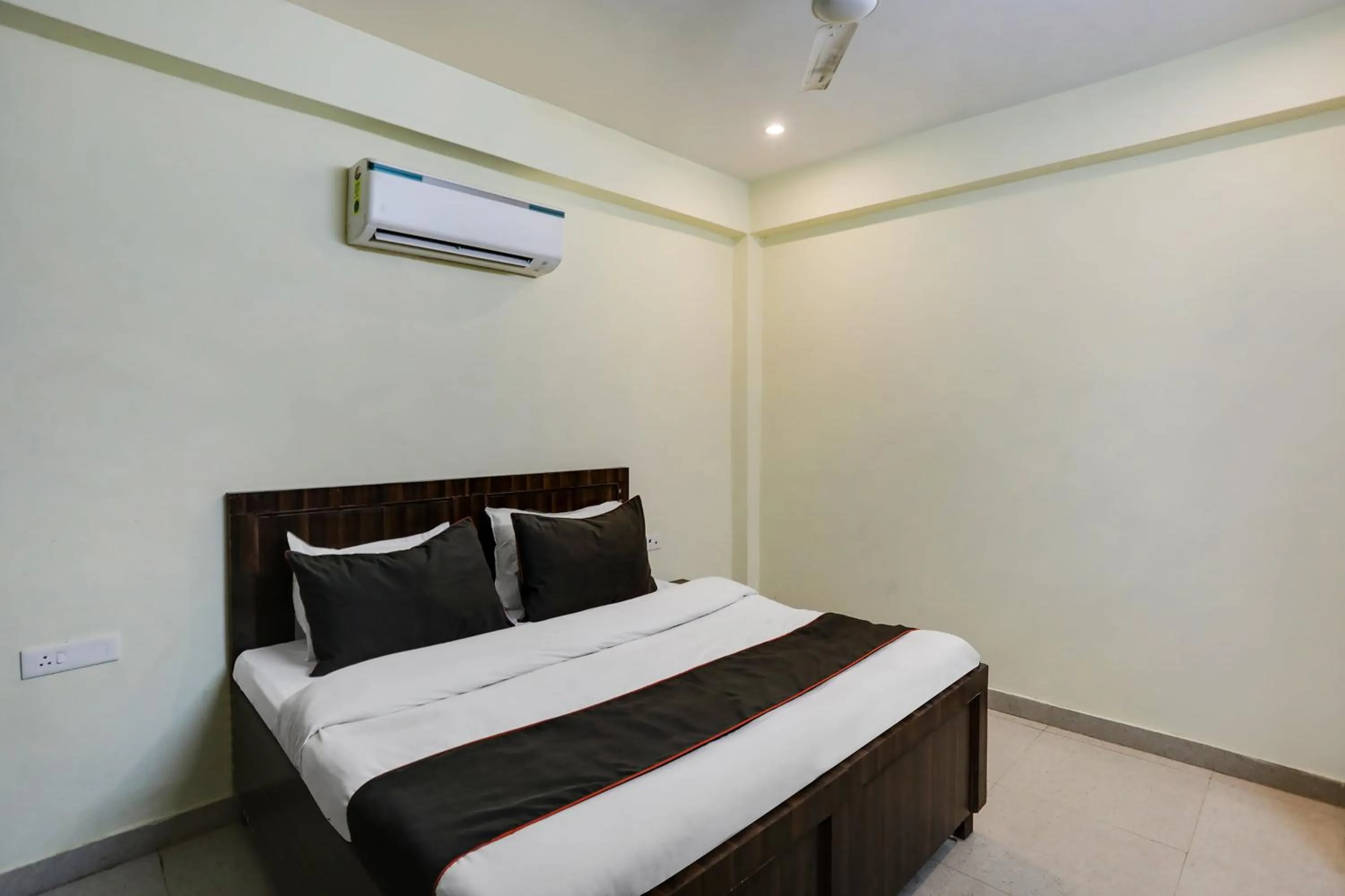 Bedroom in Hotel Midtown