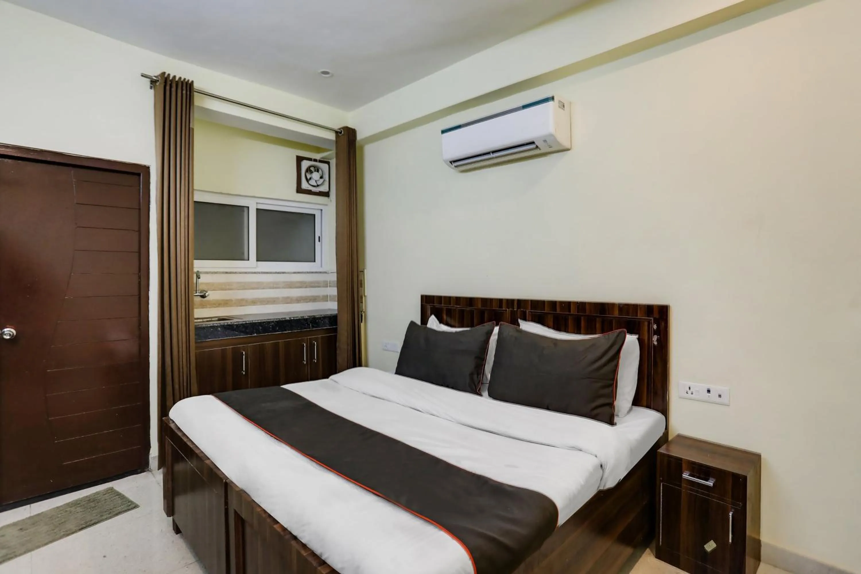 Bedroom in Hotel Midtown