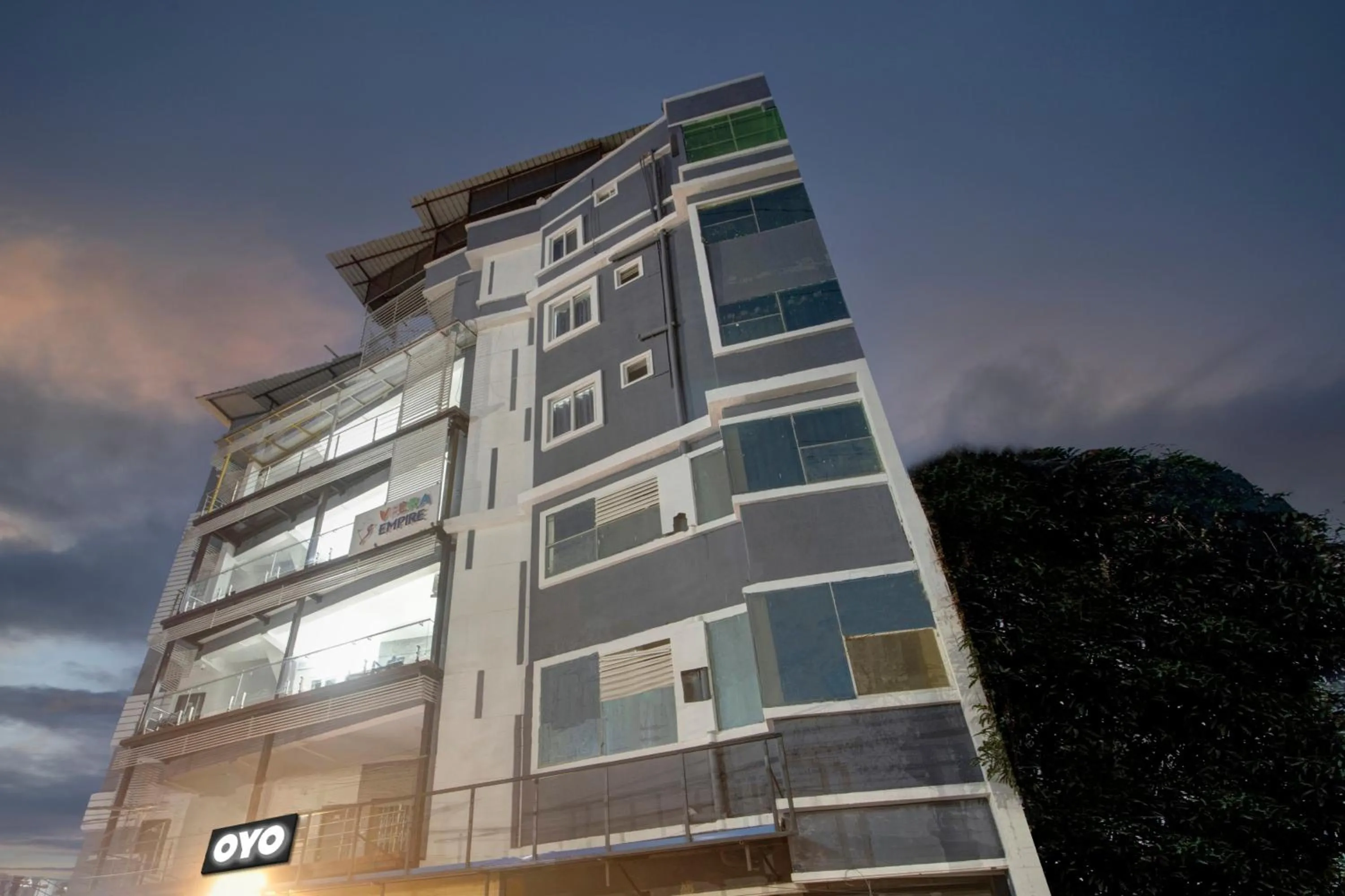 Facade/entrance in Hotel O Sunrise