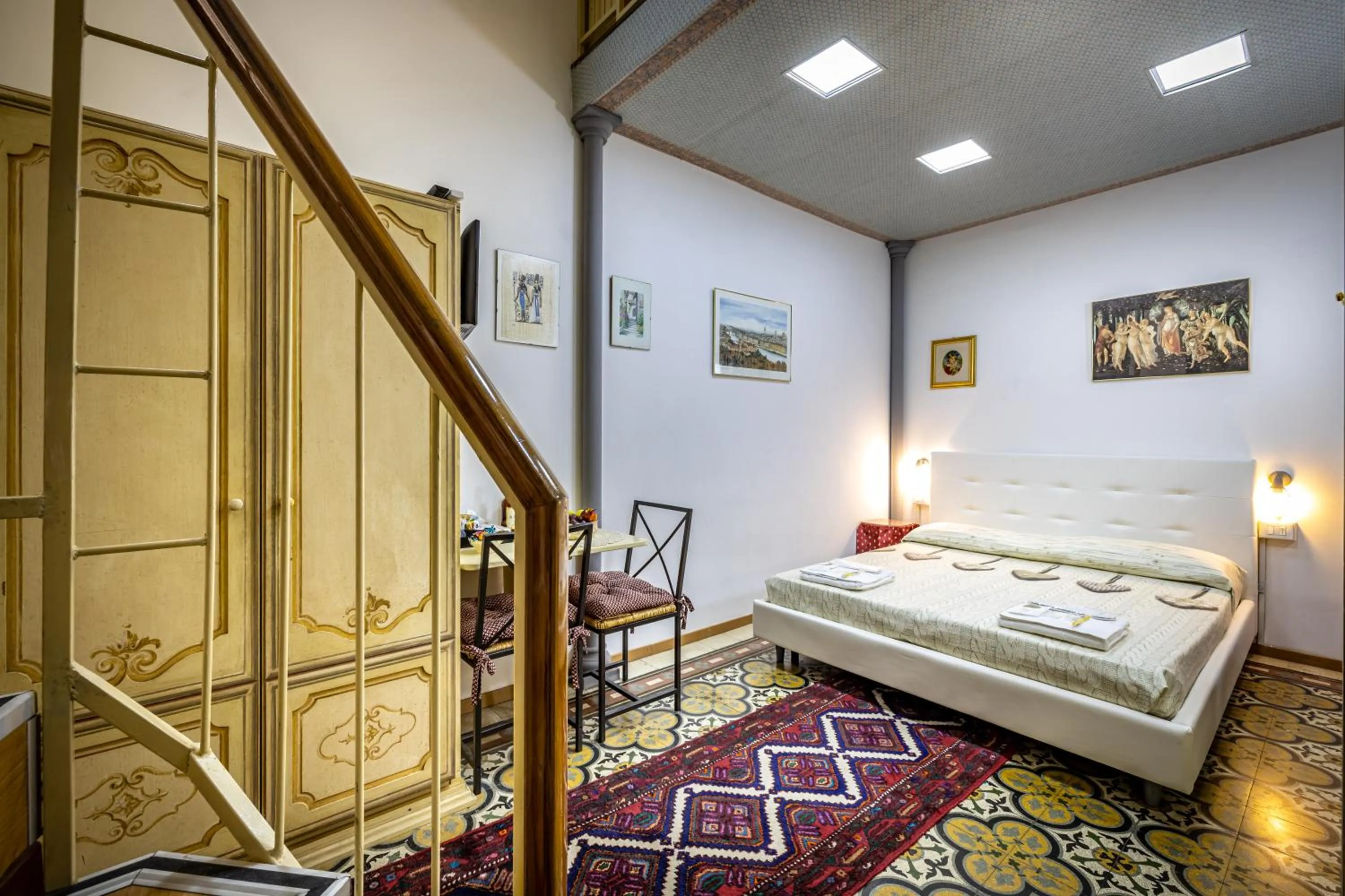 Bed in Dei Medici Palace