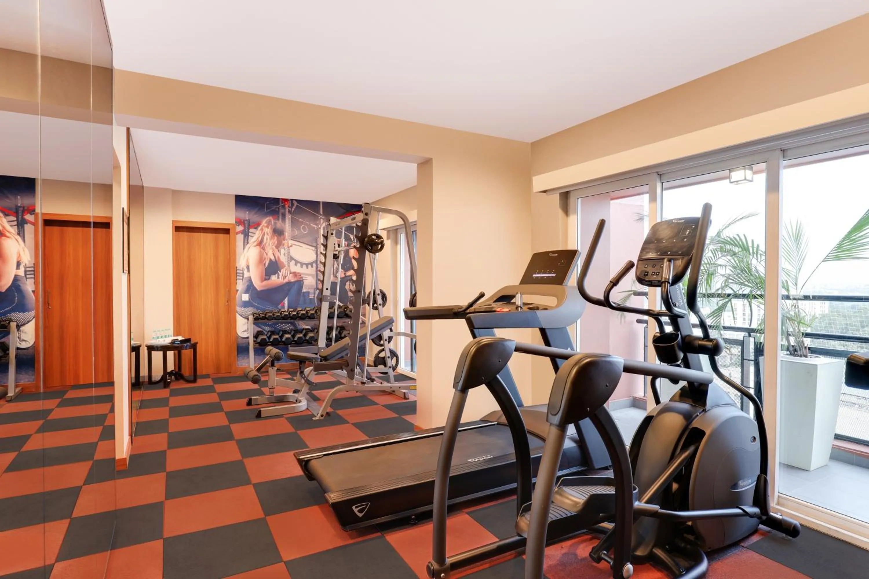 Fitness centre/facilities in Lemon Tree Suites, Whitefield, Bengaluru
