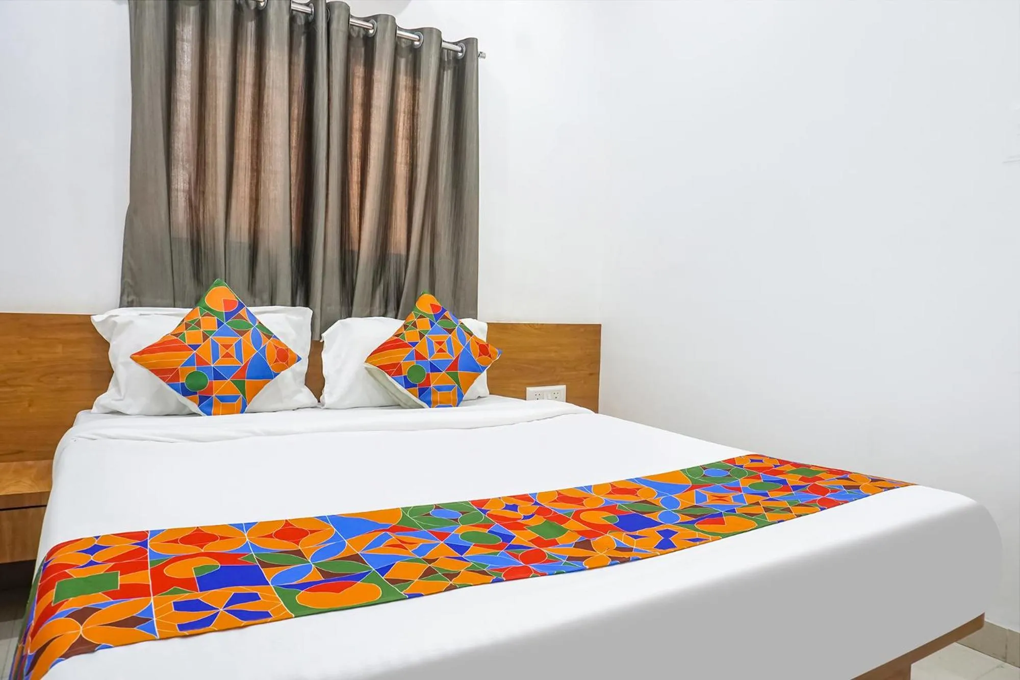 Bed in FabHotel The White House Inn - EON IT Park