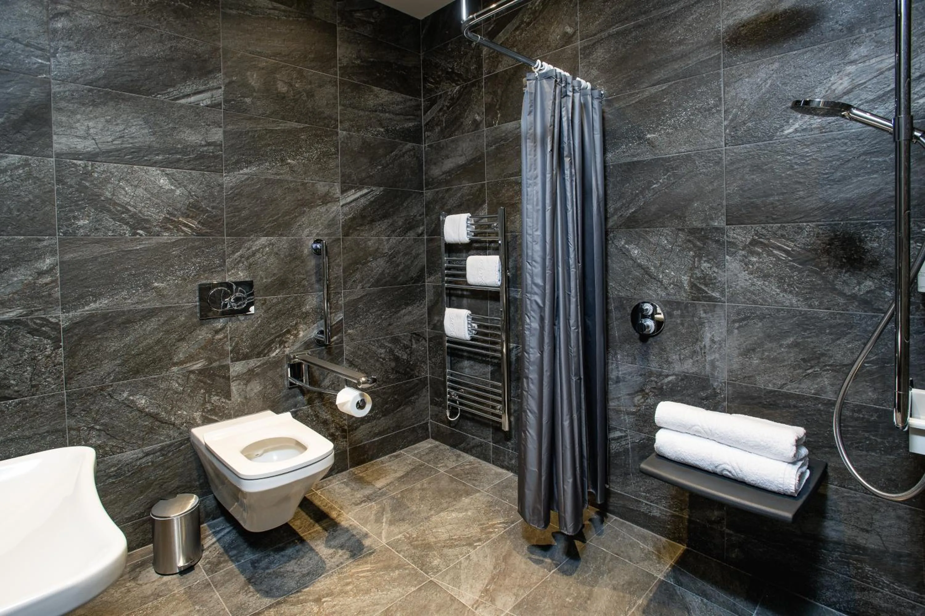 Shower in The Borough Lancaster