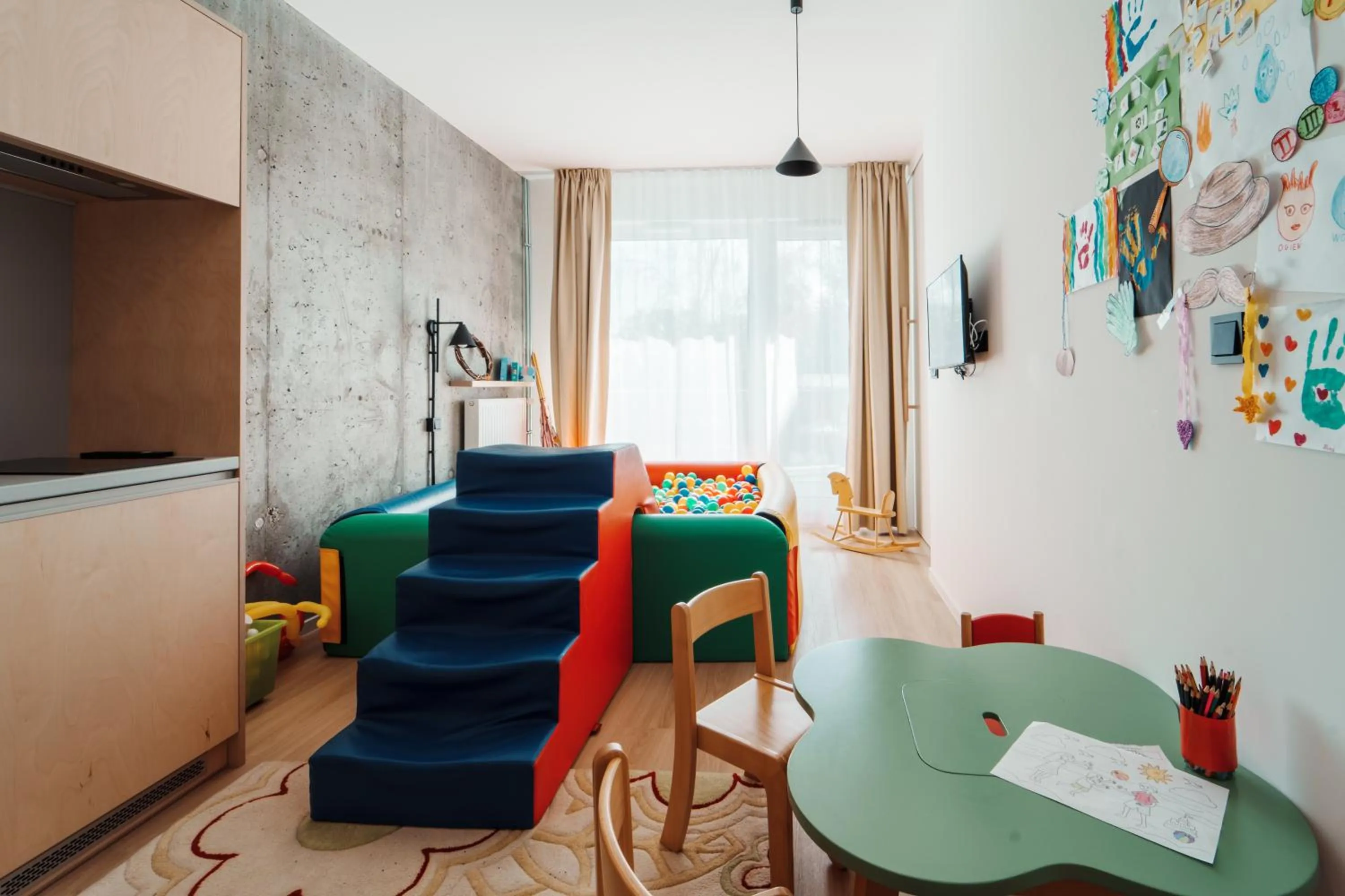 Children play ground in Hotel ARCHE Fabryka Samolotów w Mielnie