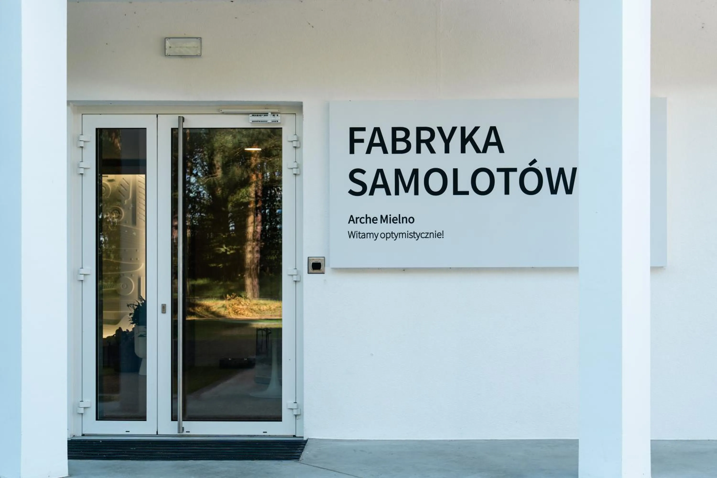 Property building in Hotel ARCHE Fabryka Samolotów w Mielnie