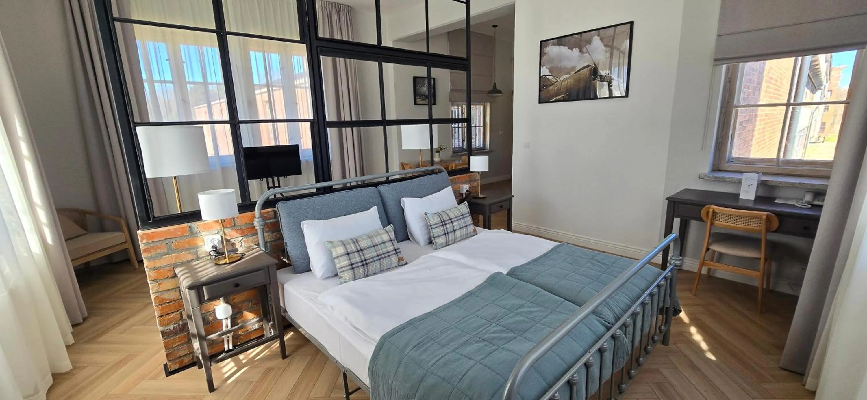 Bed in Hotel ARCHE Fabryka Samolotów w Mielnie