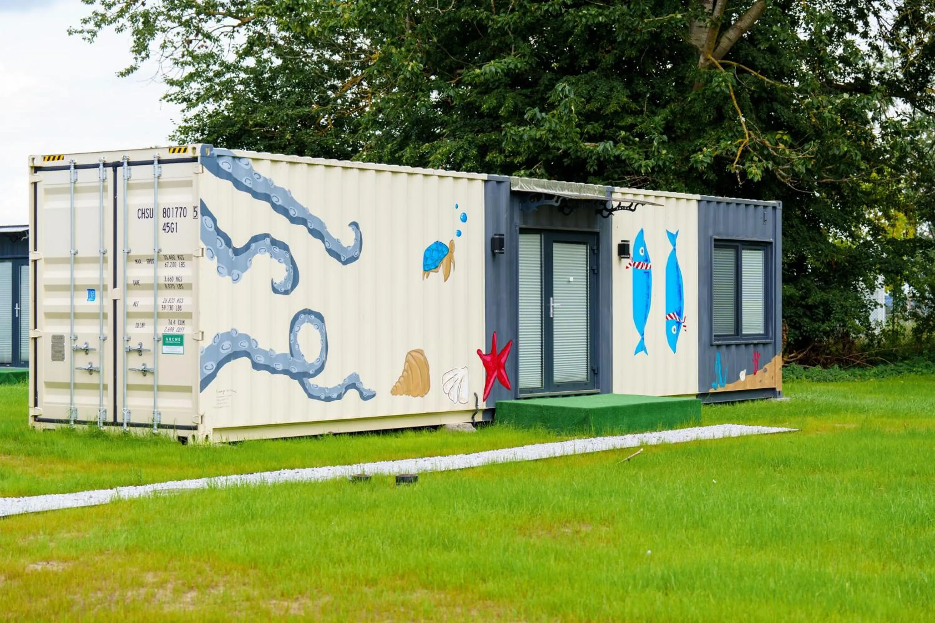 Property building in Hotel ARCHE Fabryka Samolotów w Mielnie