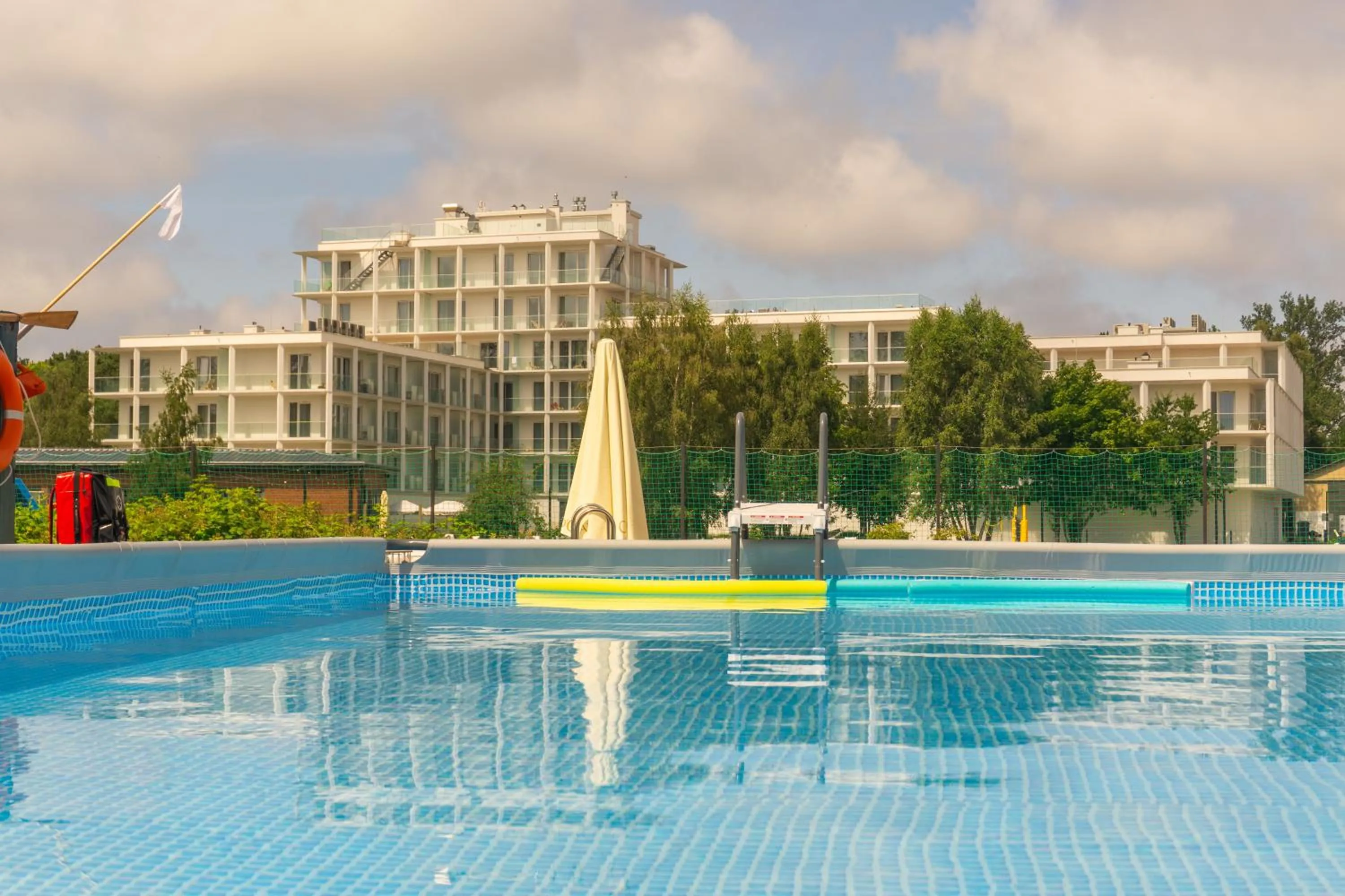 Swimming pool in Hotel ARCHE Fabryka Samolotów w Mielnie