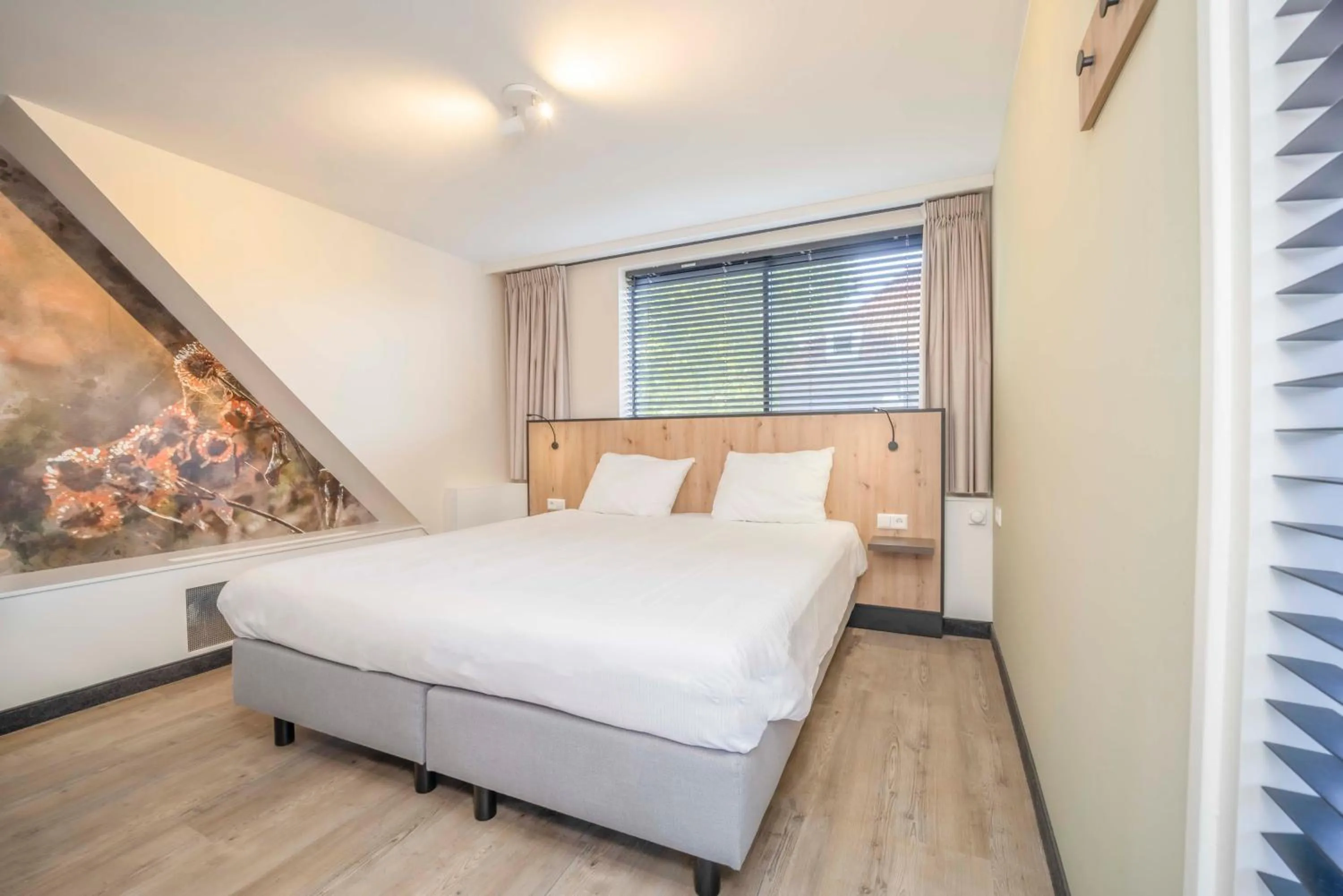 Bedroom, Bed in Fletcher Hotel-Restaurant Waalwijk