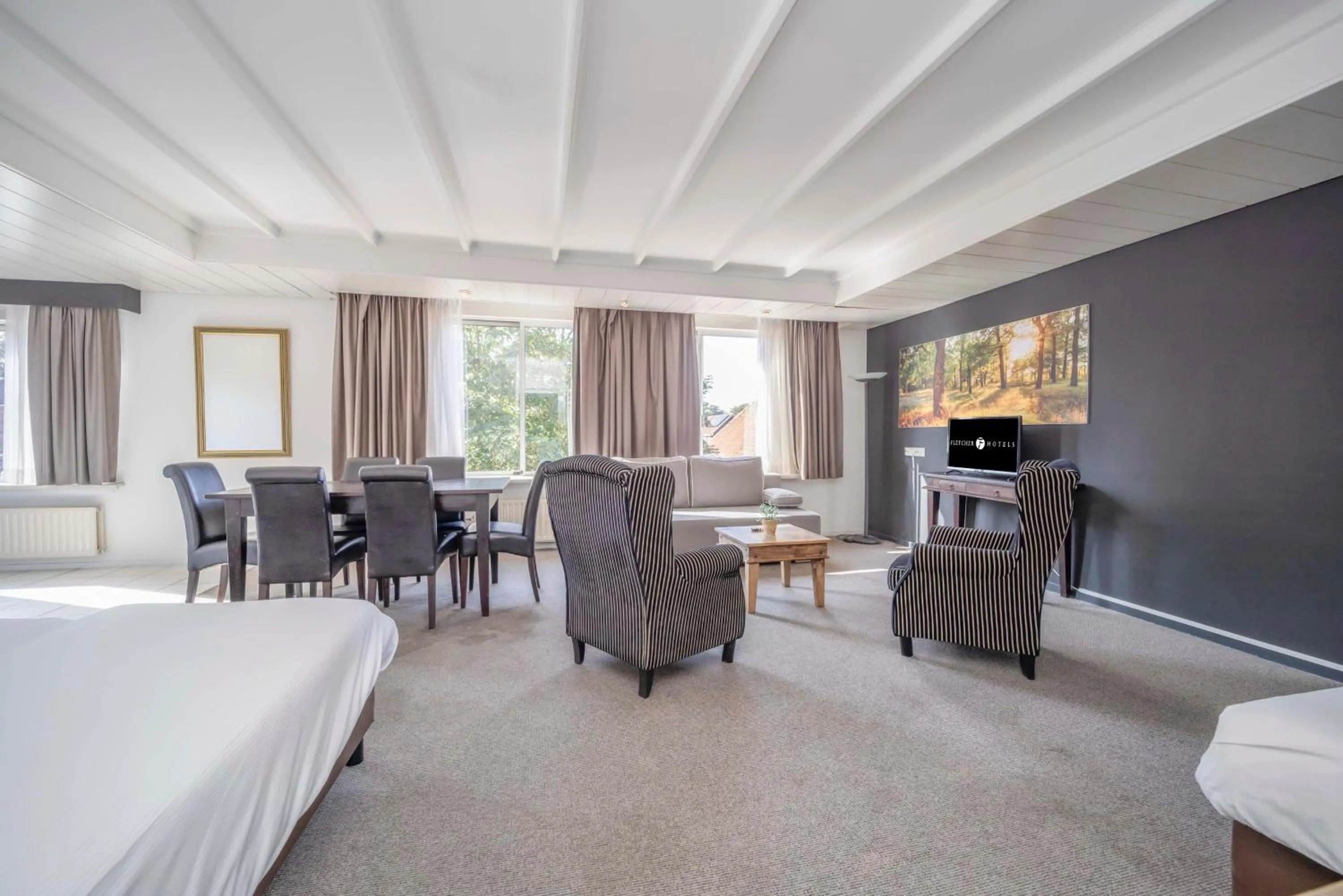 Photo of the whole room, Bed in Fletcher Hotel-Restaurant Waalwijk