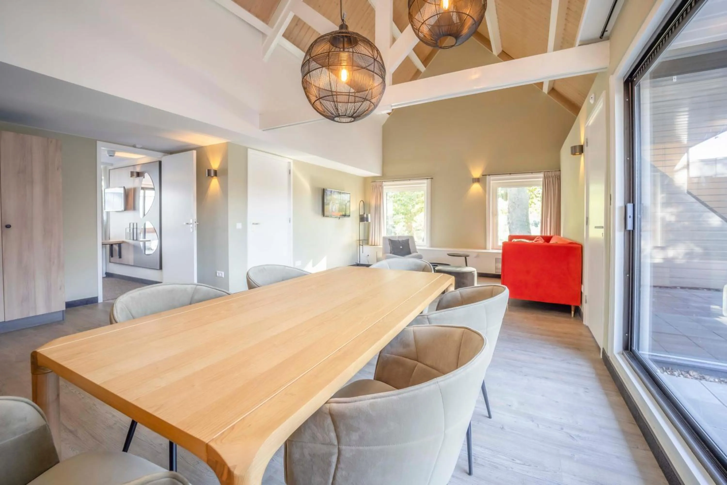 Dining area in Fletcher Hotel-Restaurant Waalwijk