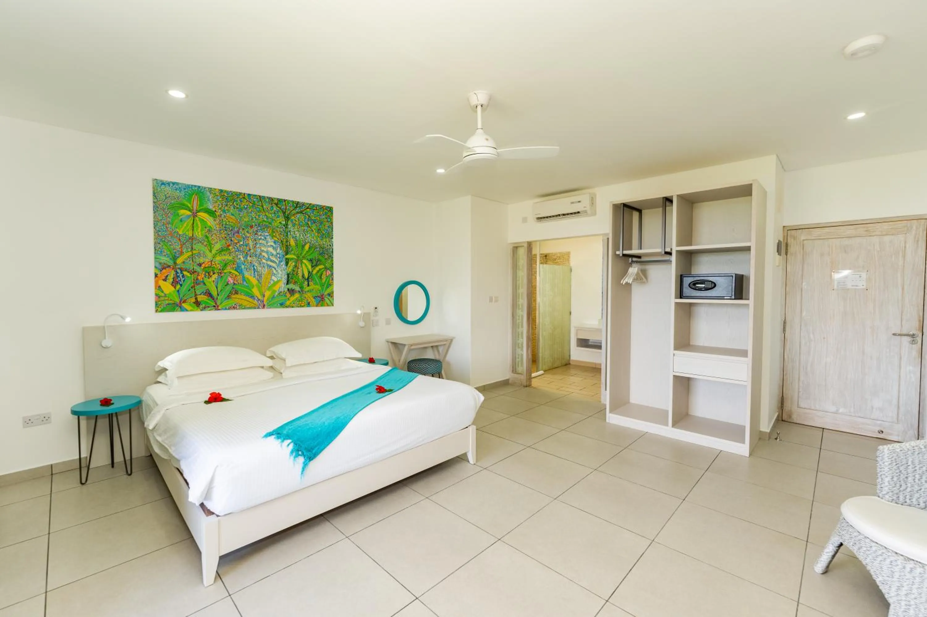 Photo of the whole room, Bed in Valmer Resort and Spa