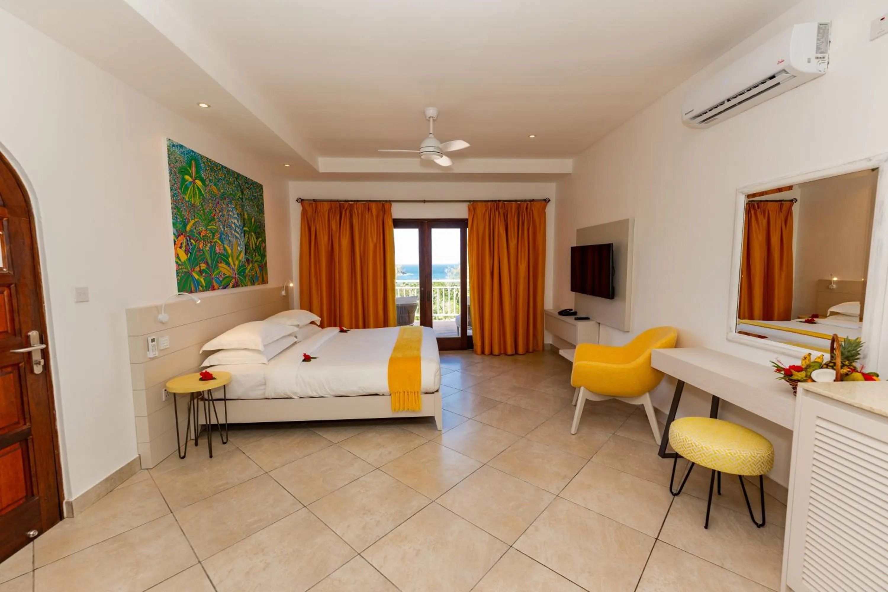 Photo of the whole room, Bed in Valmer Resort and Spa