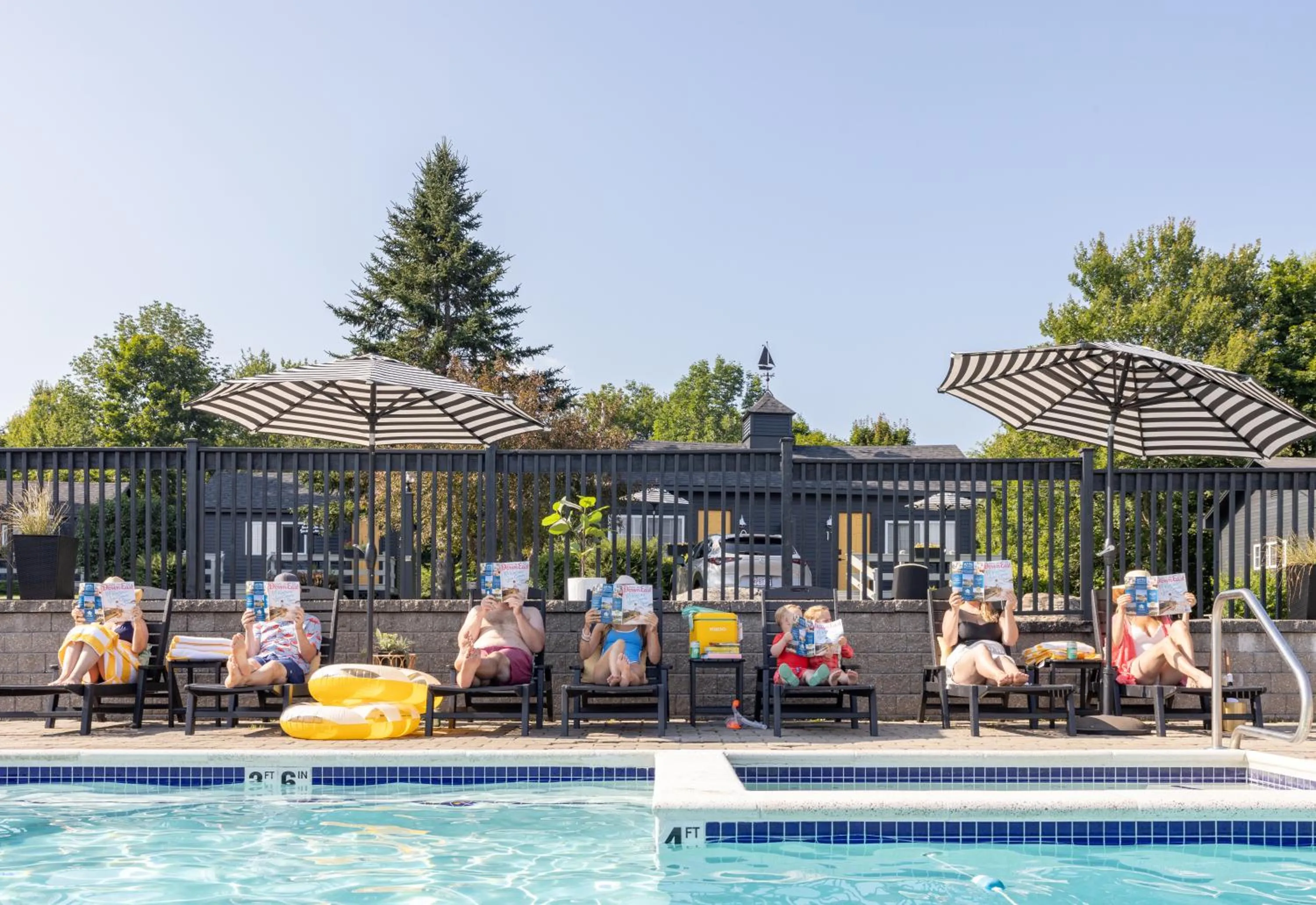 Seascape Motel & Cottages