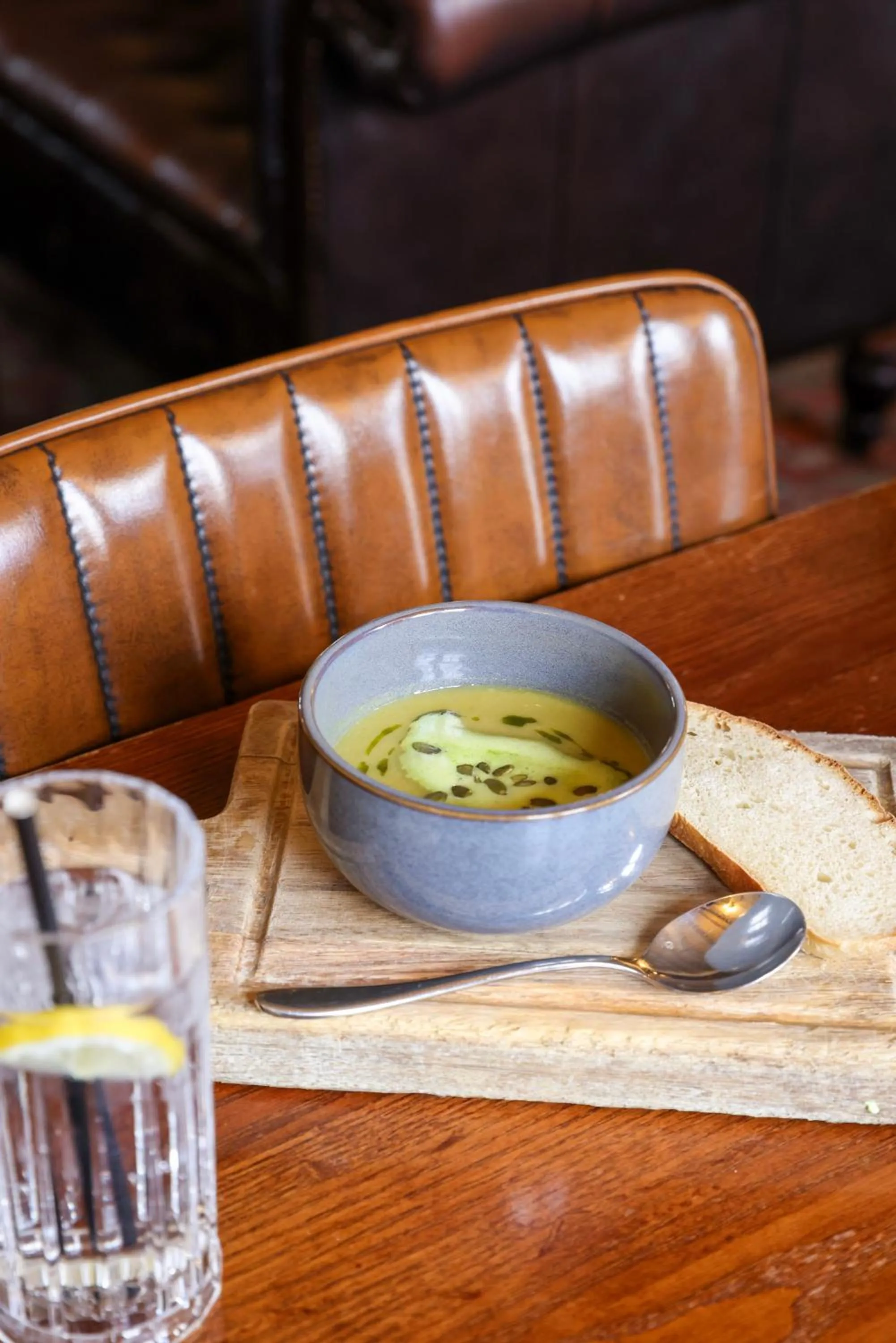 Food and drinks in The Windmill