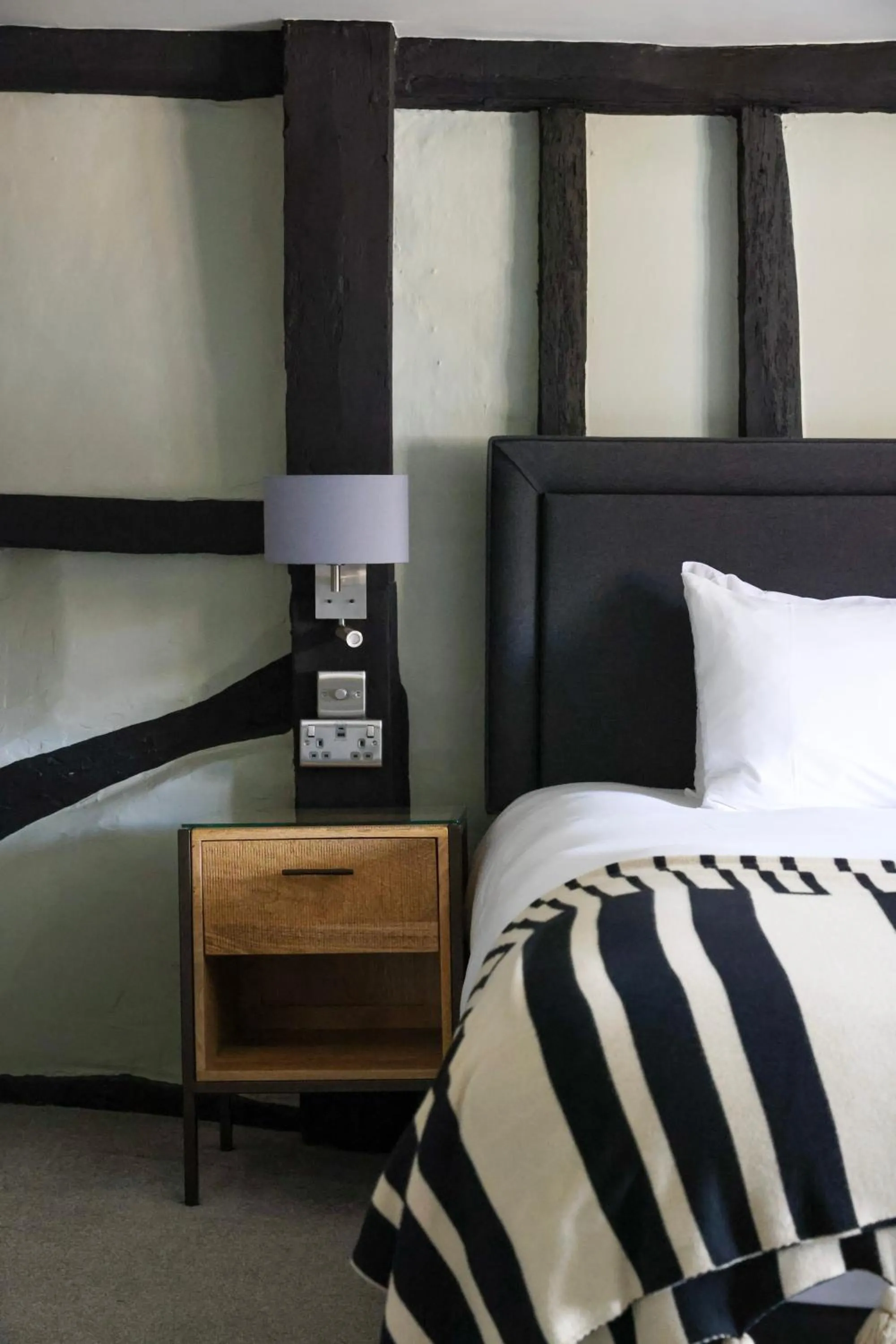 Bedroom, Bed in The Windmill