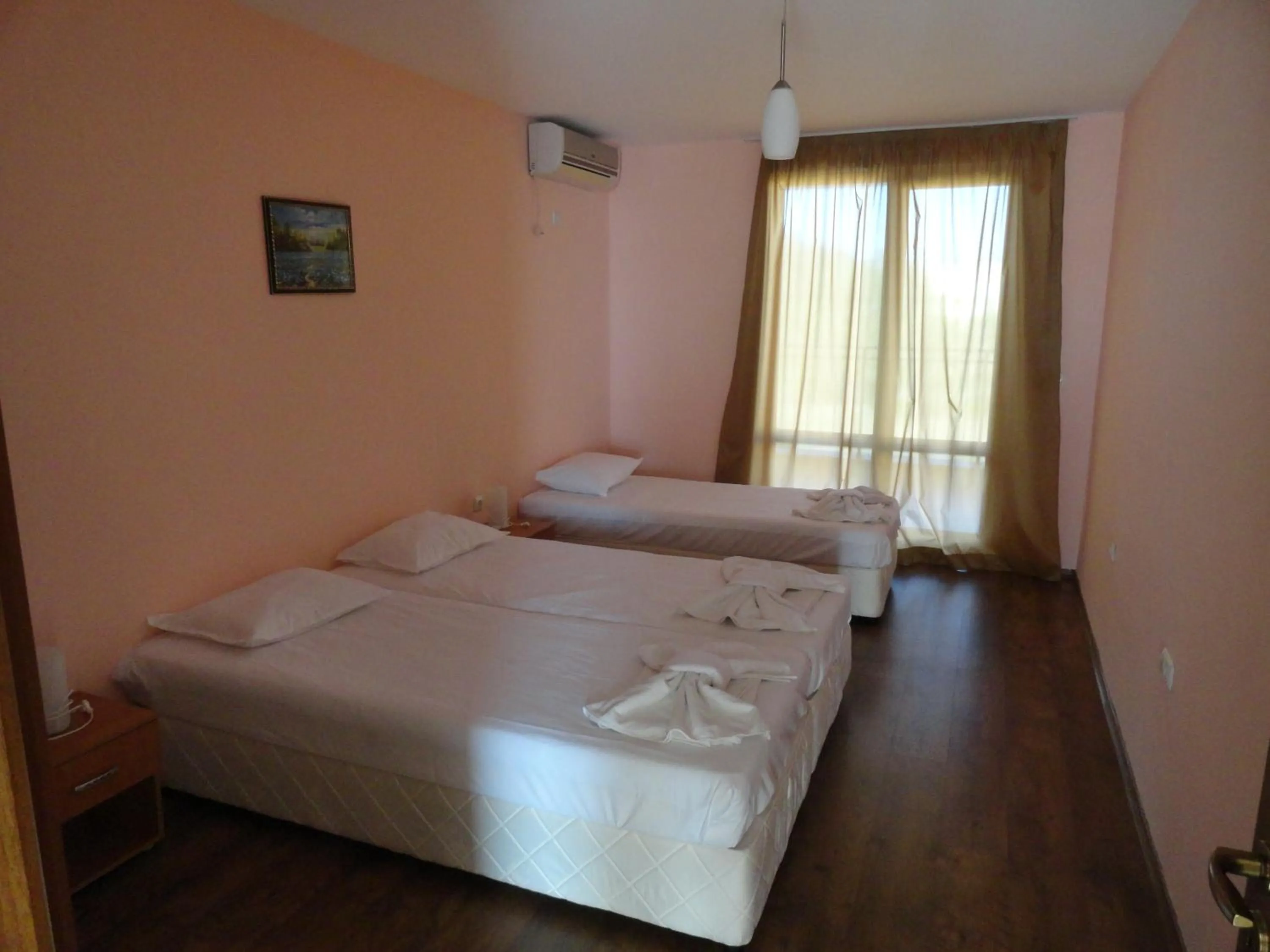Bedroom, Bed in Cantilena Complex