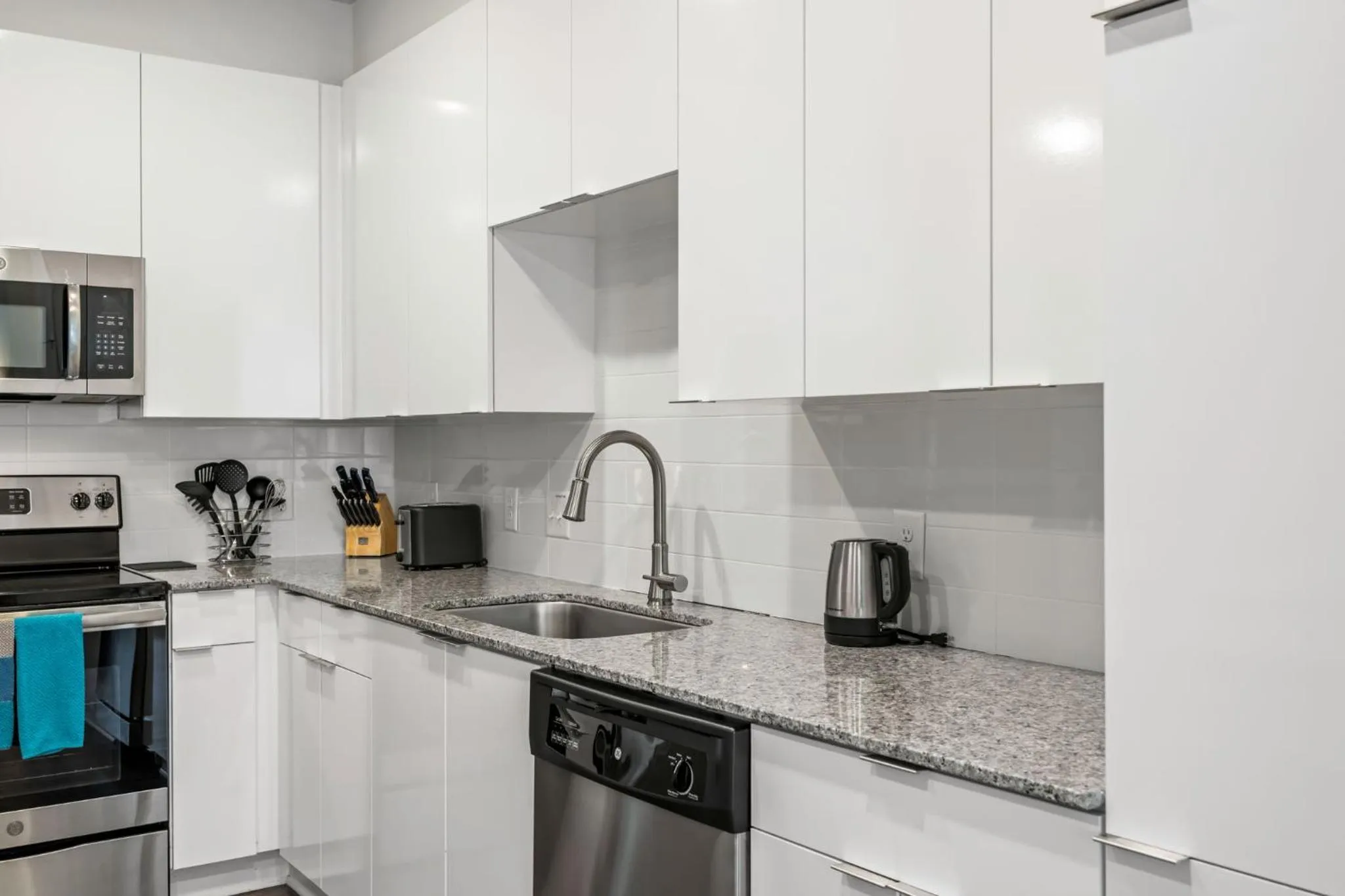 dishwasher in BCA Furnished Apartments