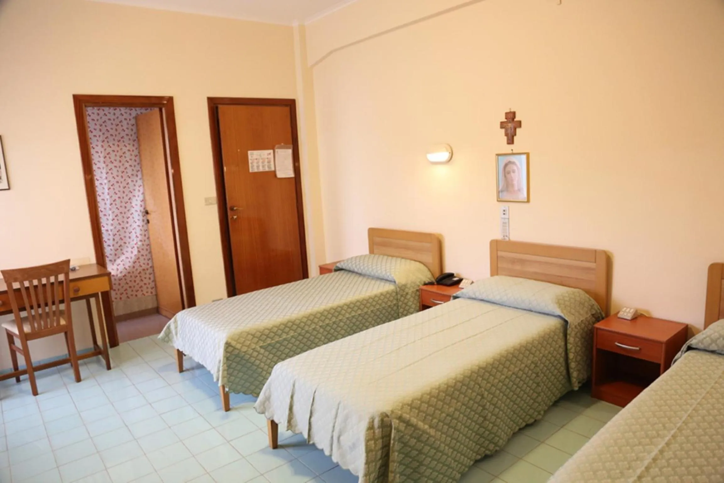 Bedroom, Bed in Casa Piccole Ancelle di Cristo Re