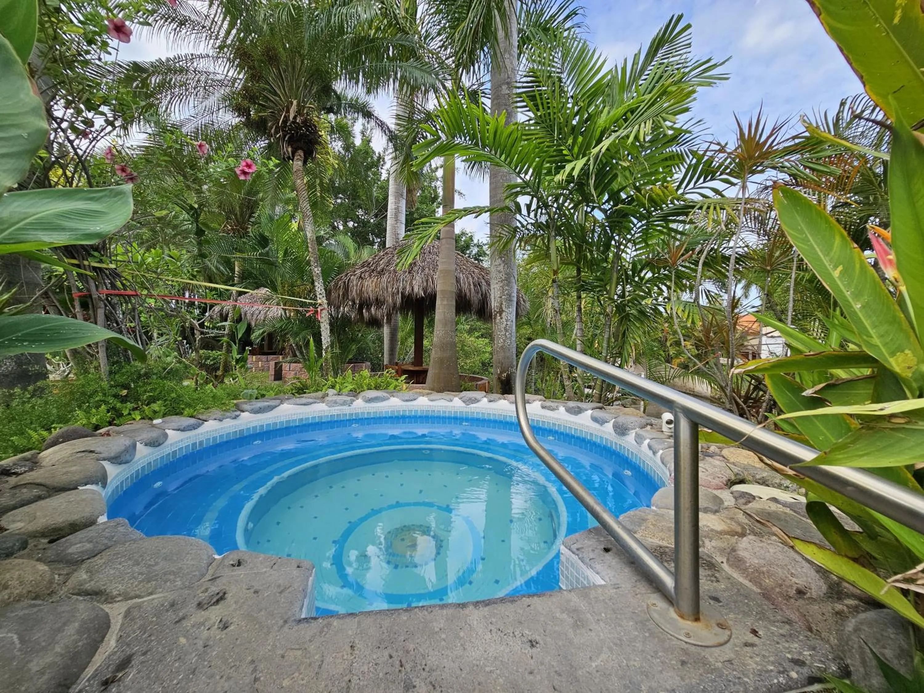 Hot Tub in Casa Virgilio B&B