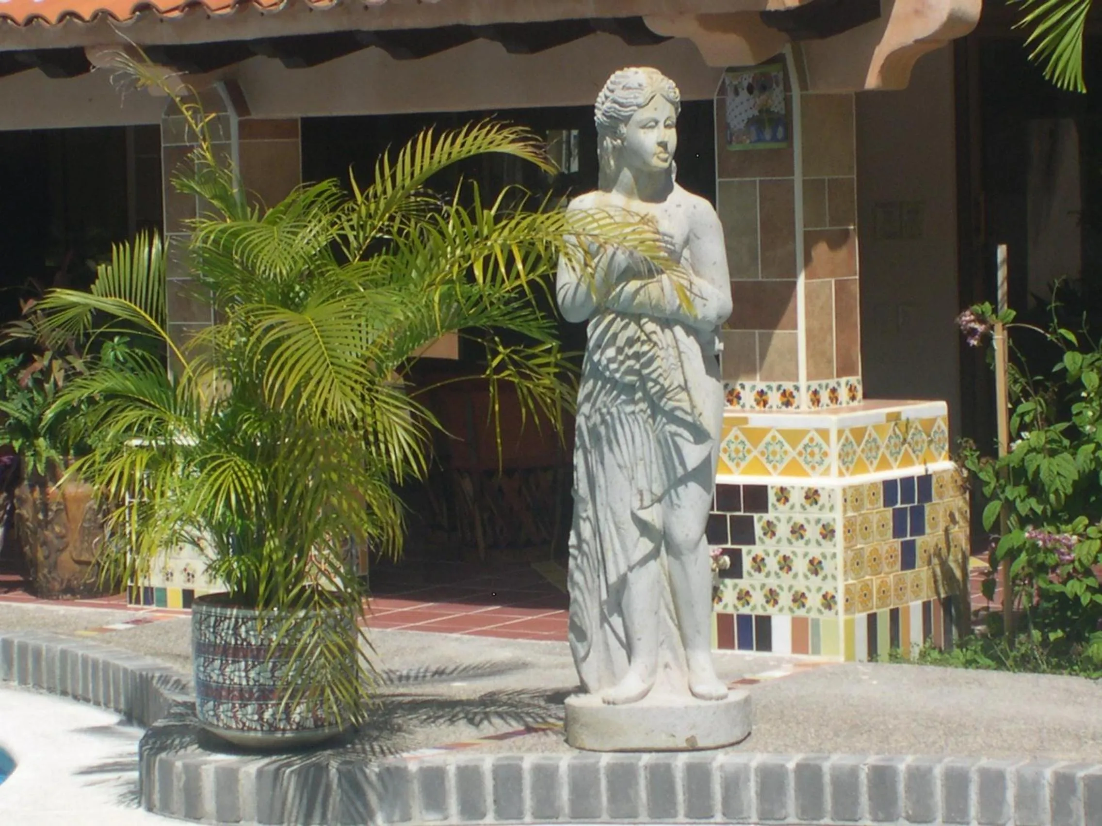 Decorative detail in Casa Virgilio B&B