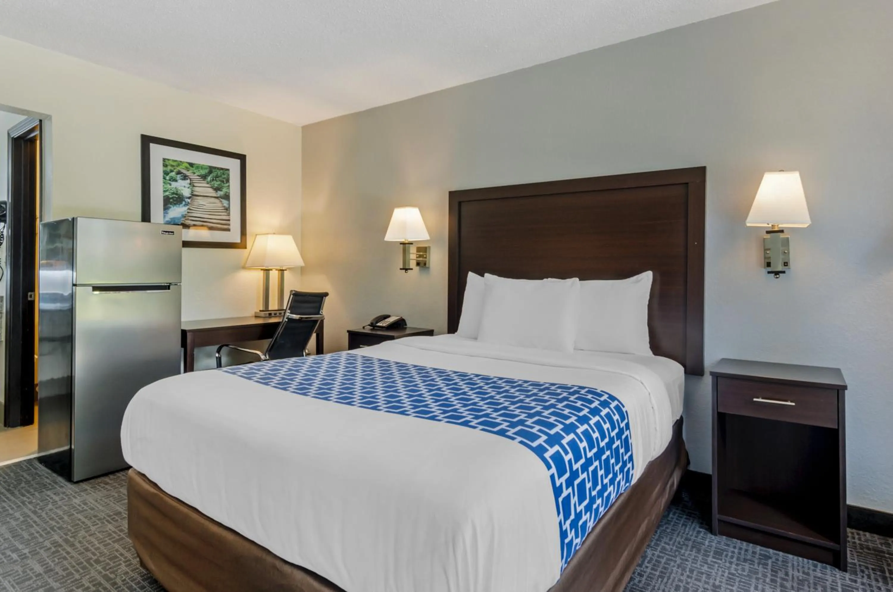 Bed in Suburban Studios Verona - Staunton North