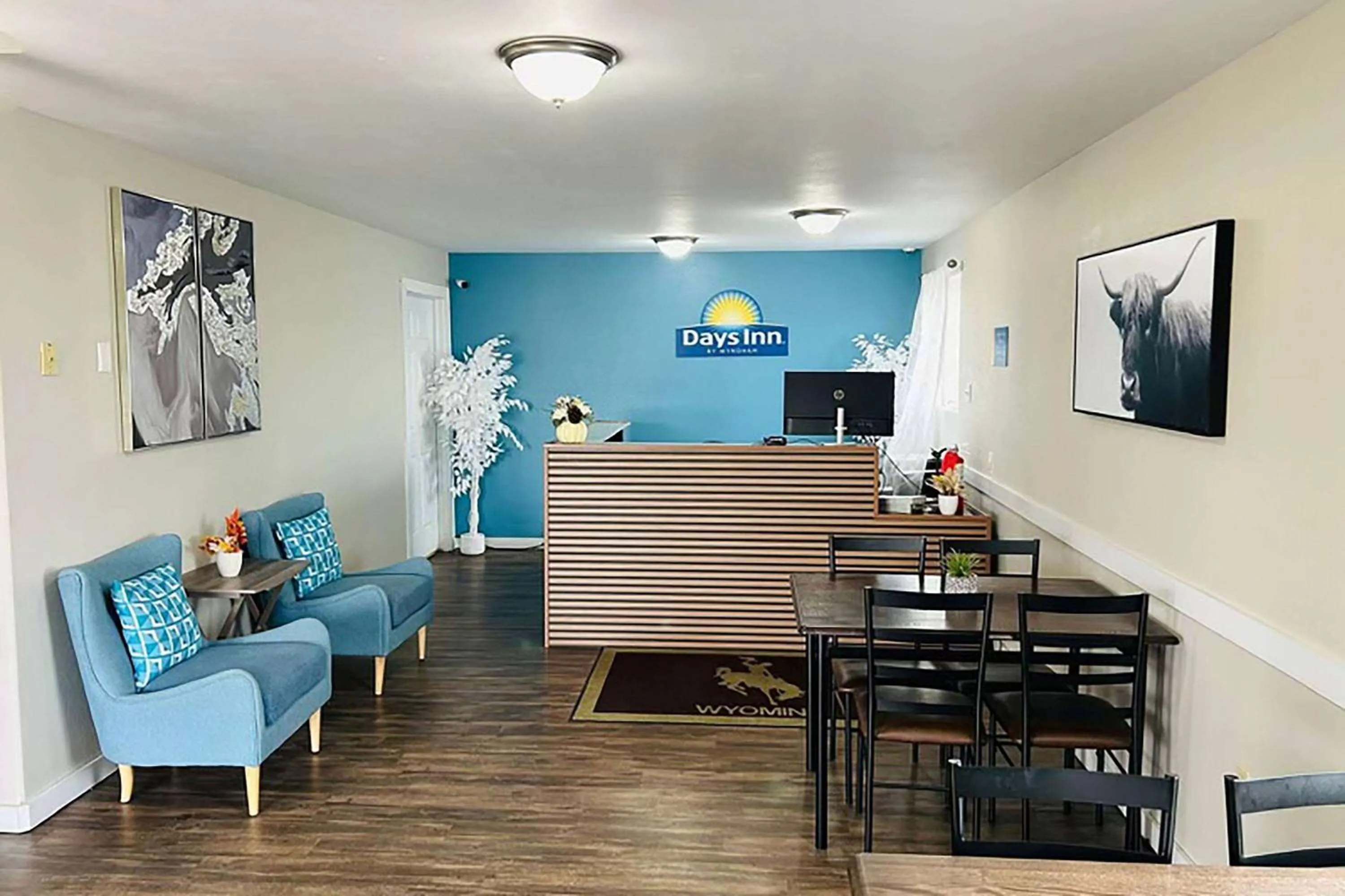 Lobby or reception in Days Inn by Wyndham Wheatland