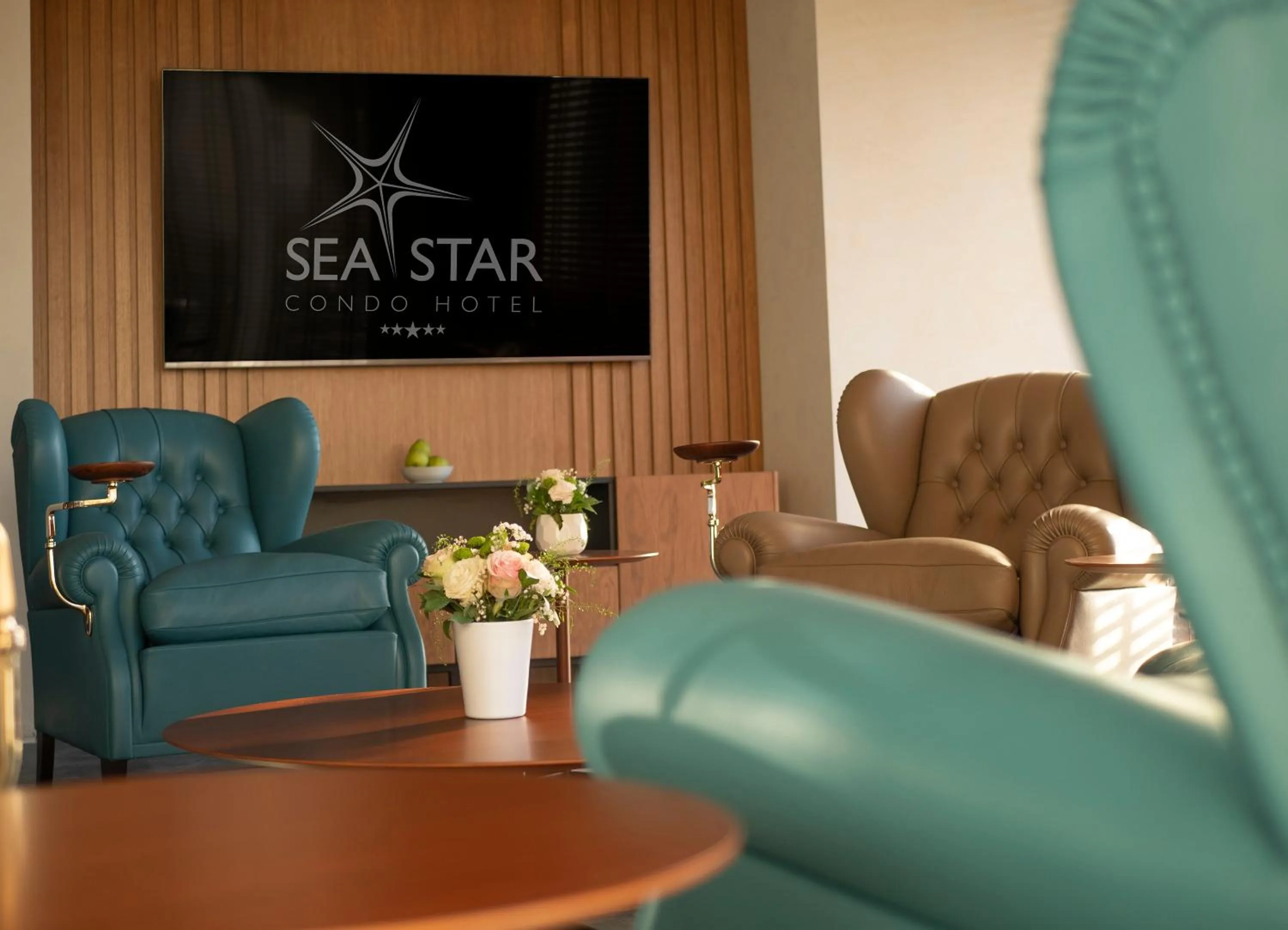 Lounge or bar in Sea Star Budva