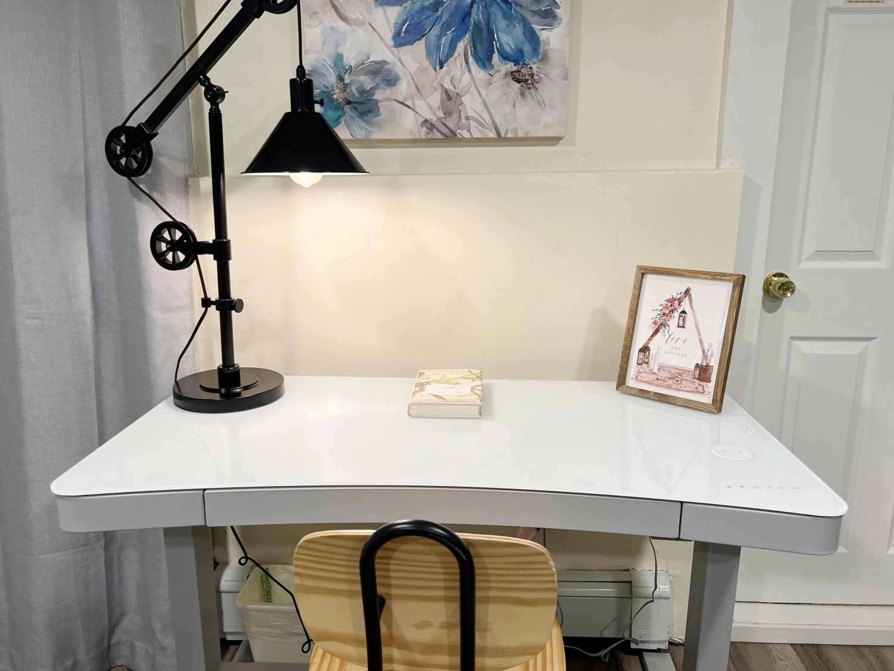 Seating area in Ginkgo House on Harvard