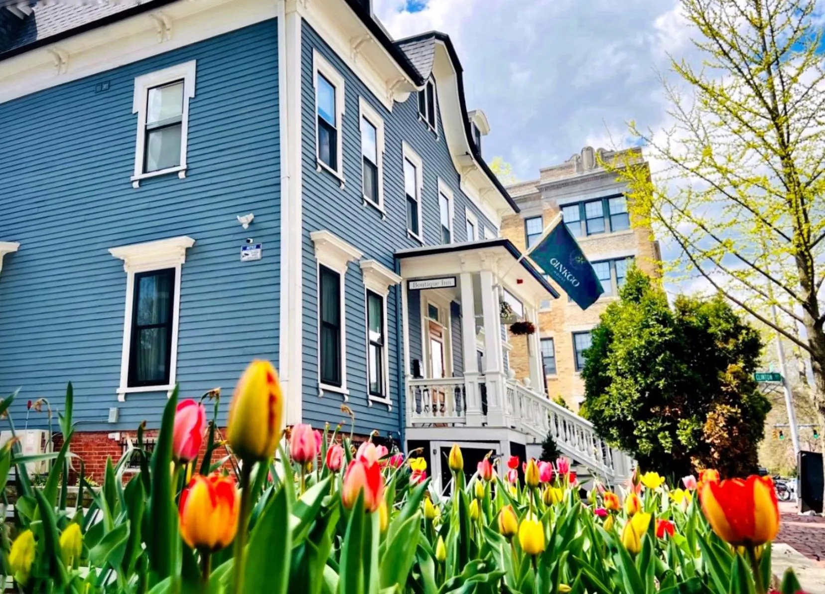 Property building in Ginkgo House on Harvard
