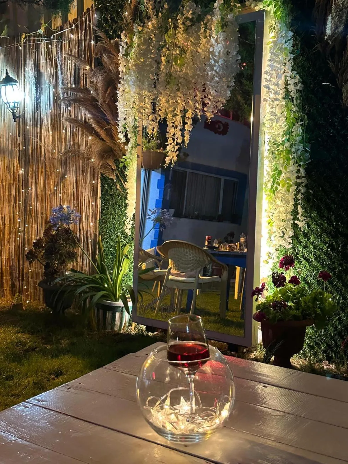 Property building in Bonjourla Otel