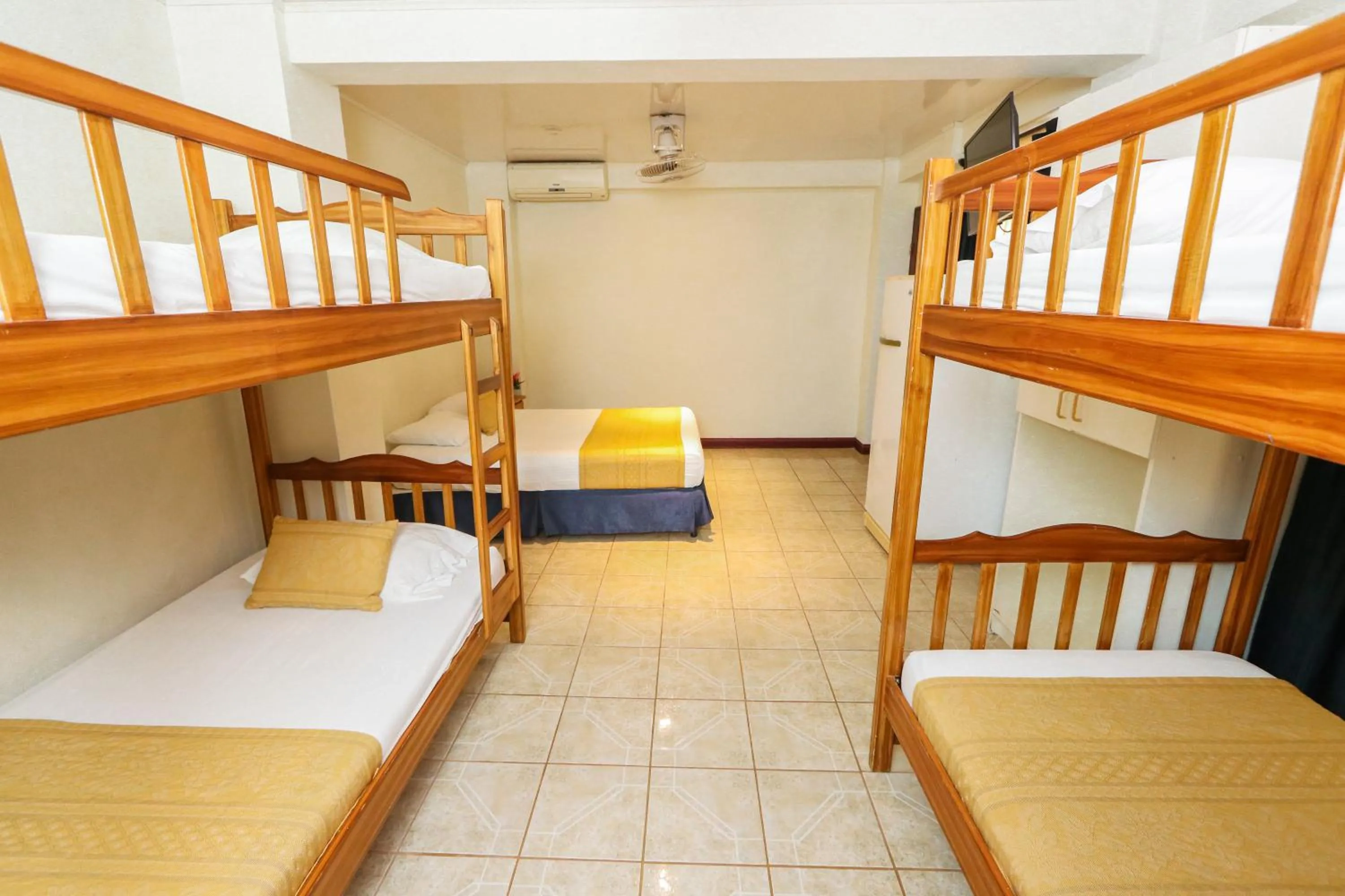 Bed in Hotel Flor Blanca