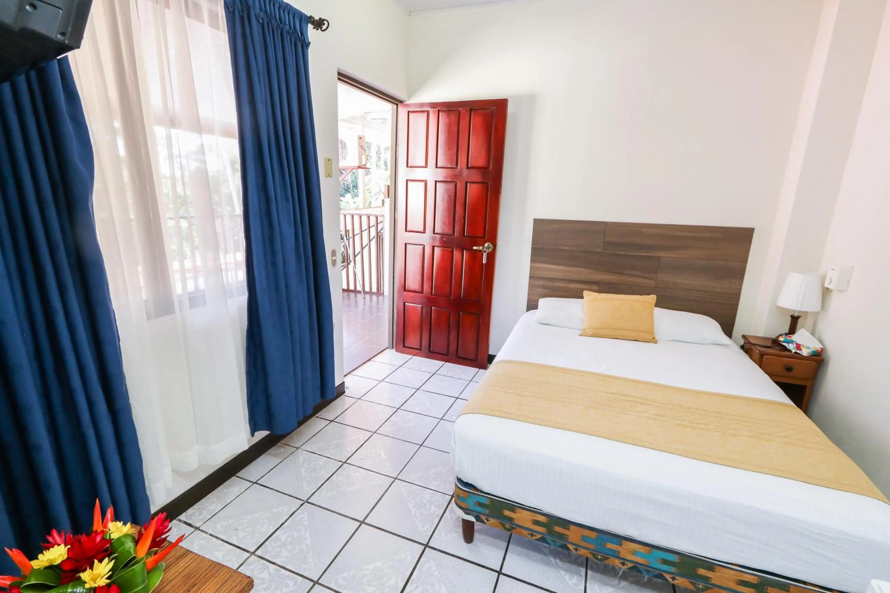 Photo of the whole room, Bed in Hotel Flor Blanca