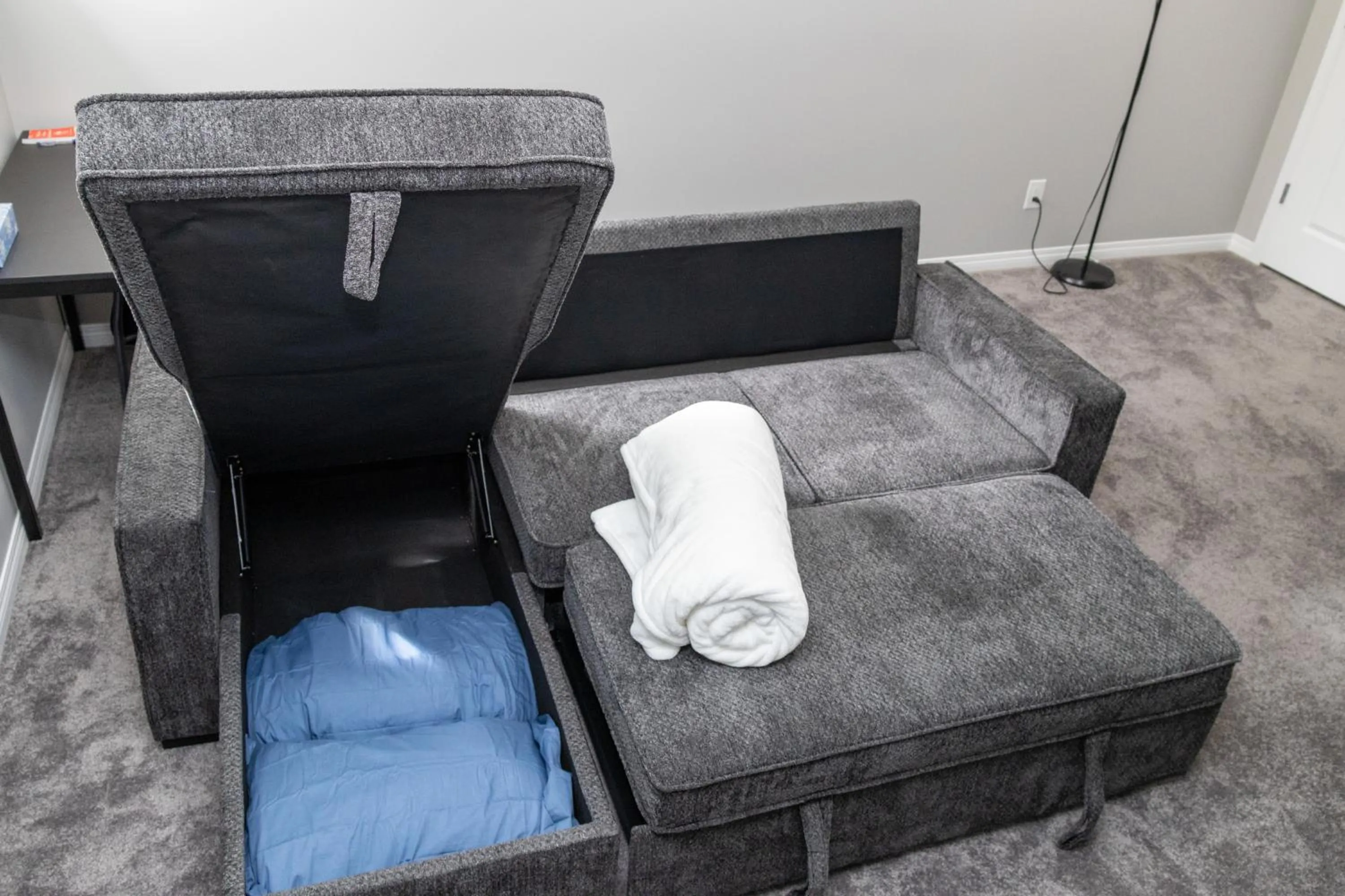 Bed in The Jade Place