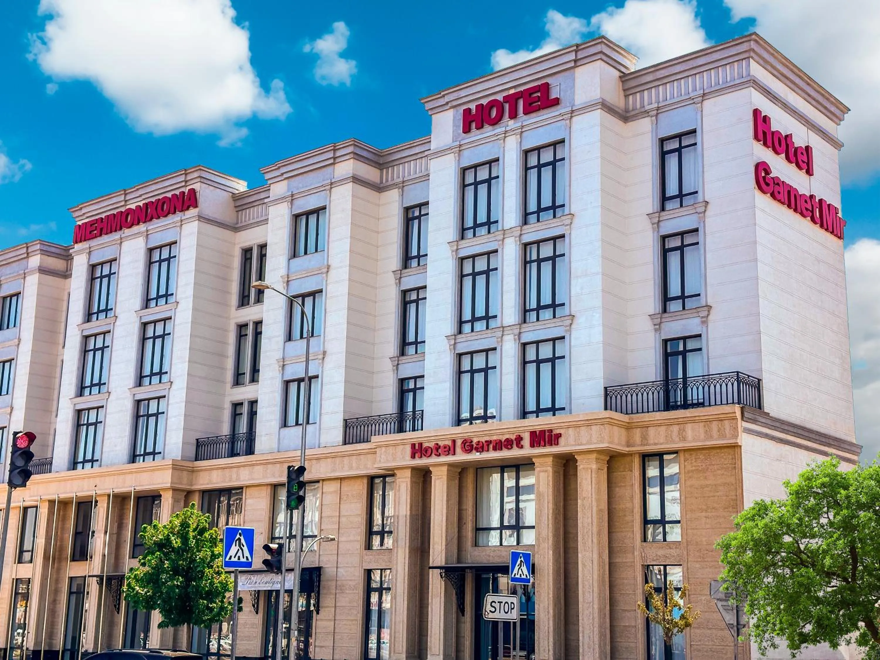 Property building in Garnet Mir Hotel