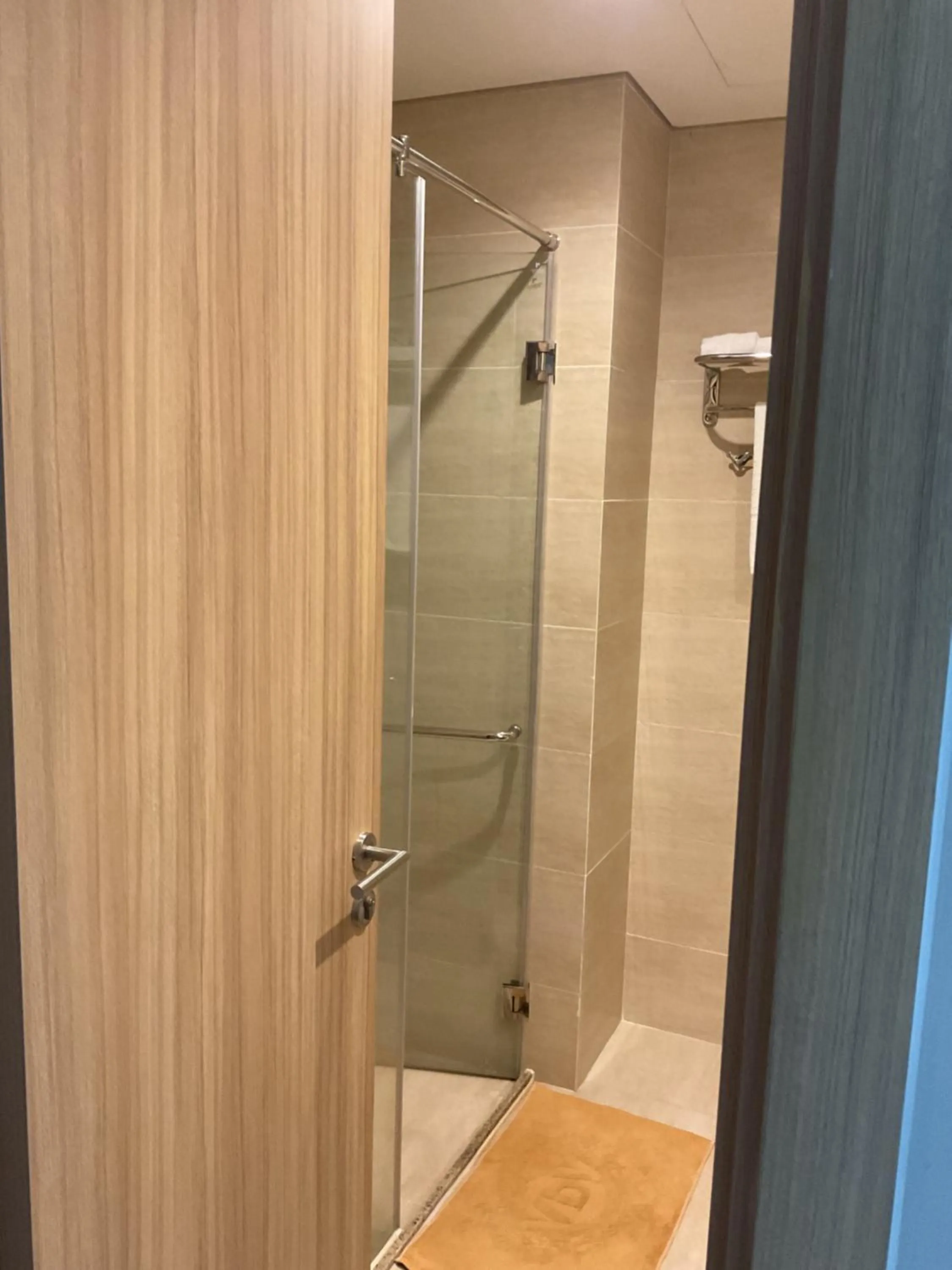 Toilet in Green Inn Phu Quoc Hotel