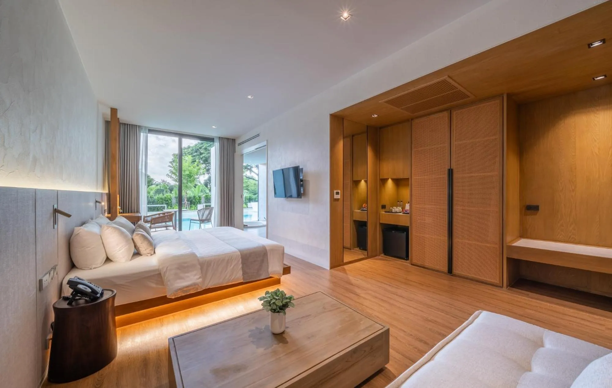 Bed in Riva Vista Riverfront Resort Chiang Rai