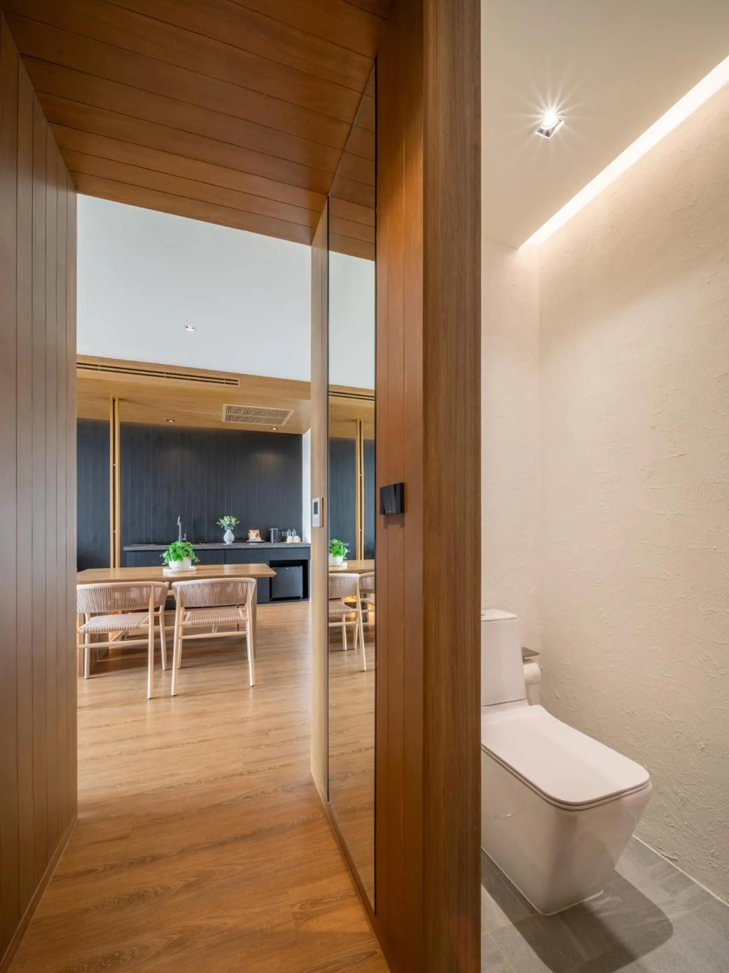 Riva Vista Riverfront Resort Chiang Rai