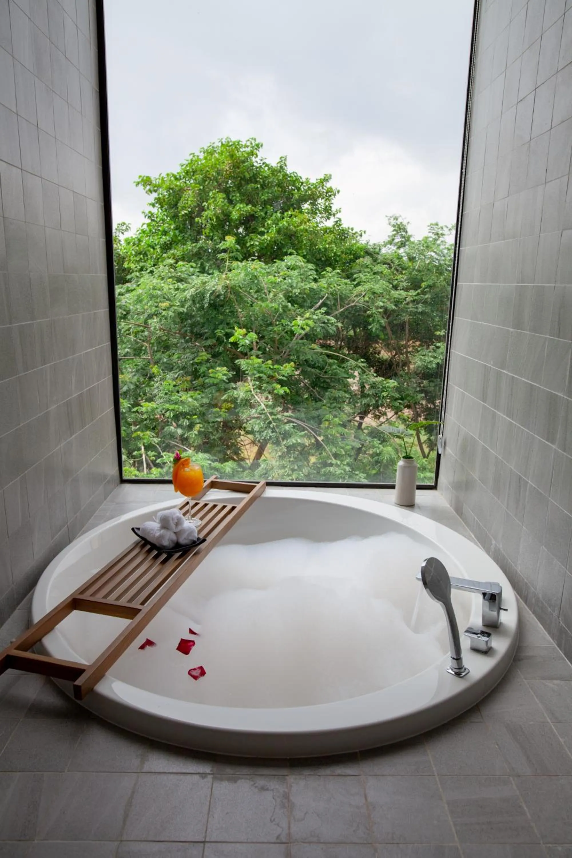 Bathroom in Riva Vista Riverfront Resort Chiang Rai