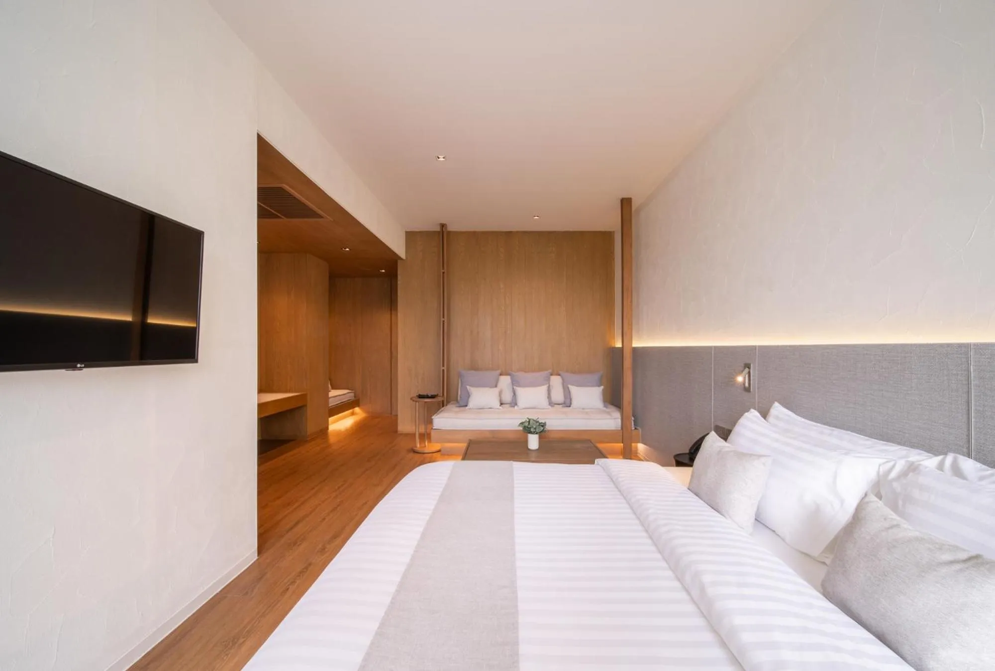 Bed in Riva Vista Riverfront Resort Chiang Rai