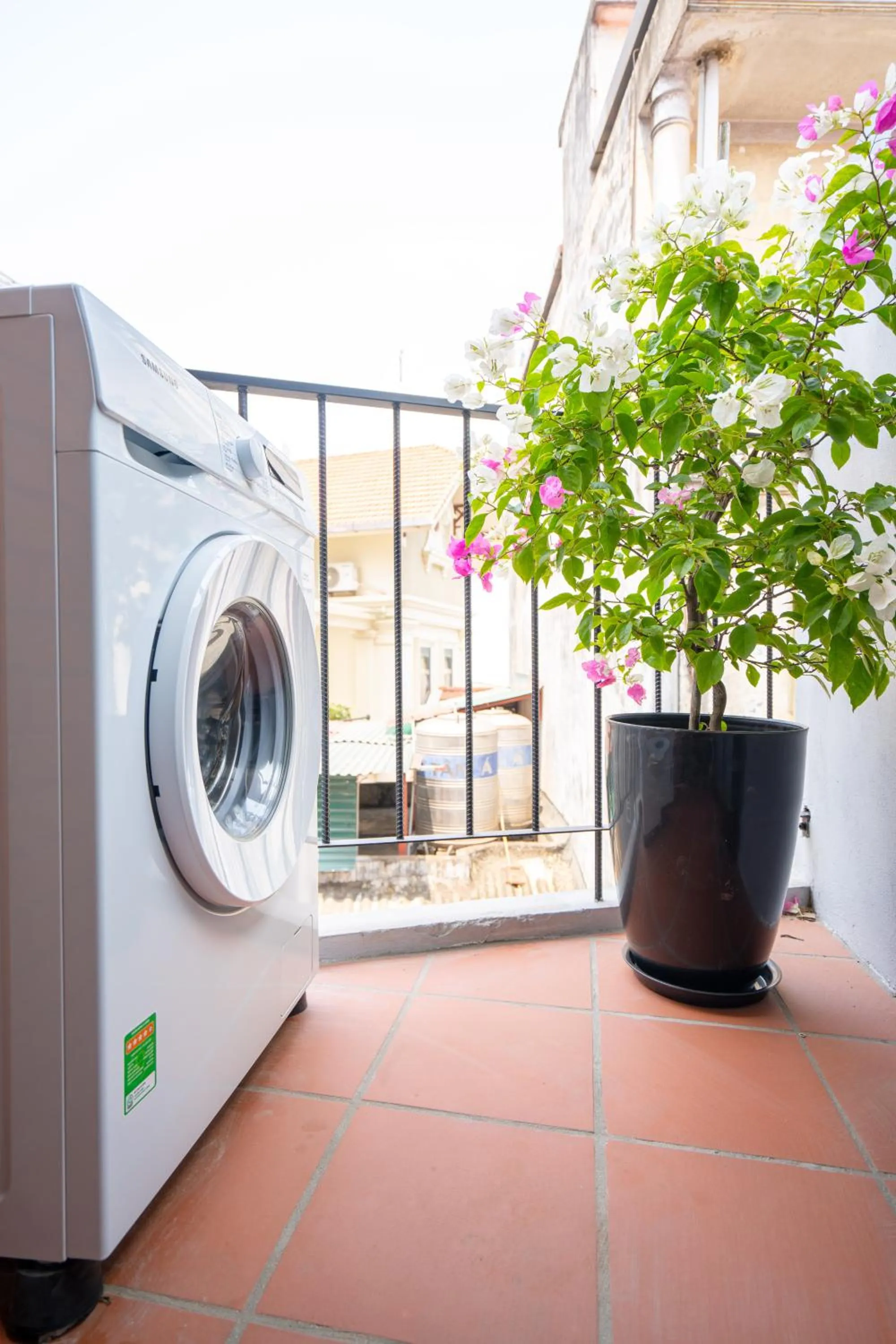 washing machine in JOY APARTMENT TAY HO