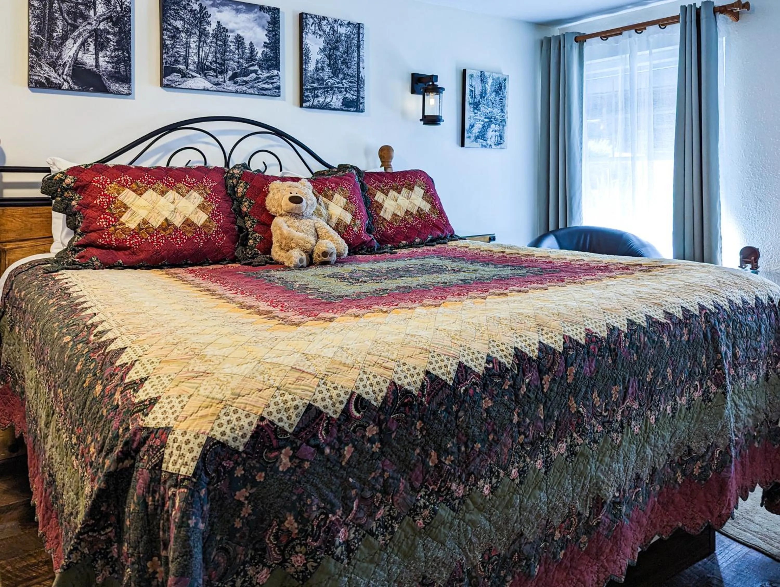 Bed in Alpen Way Chalet Mountain Lodge