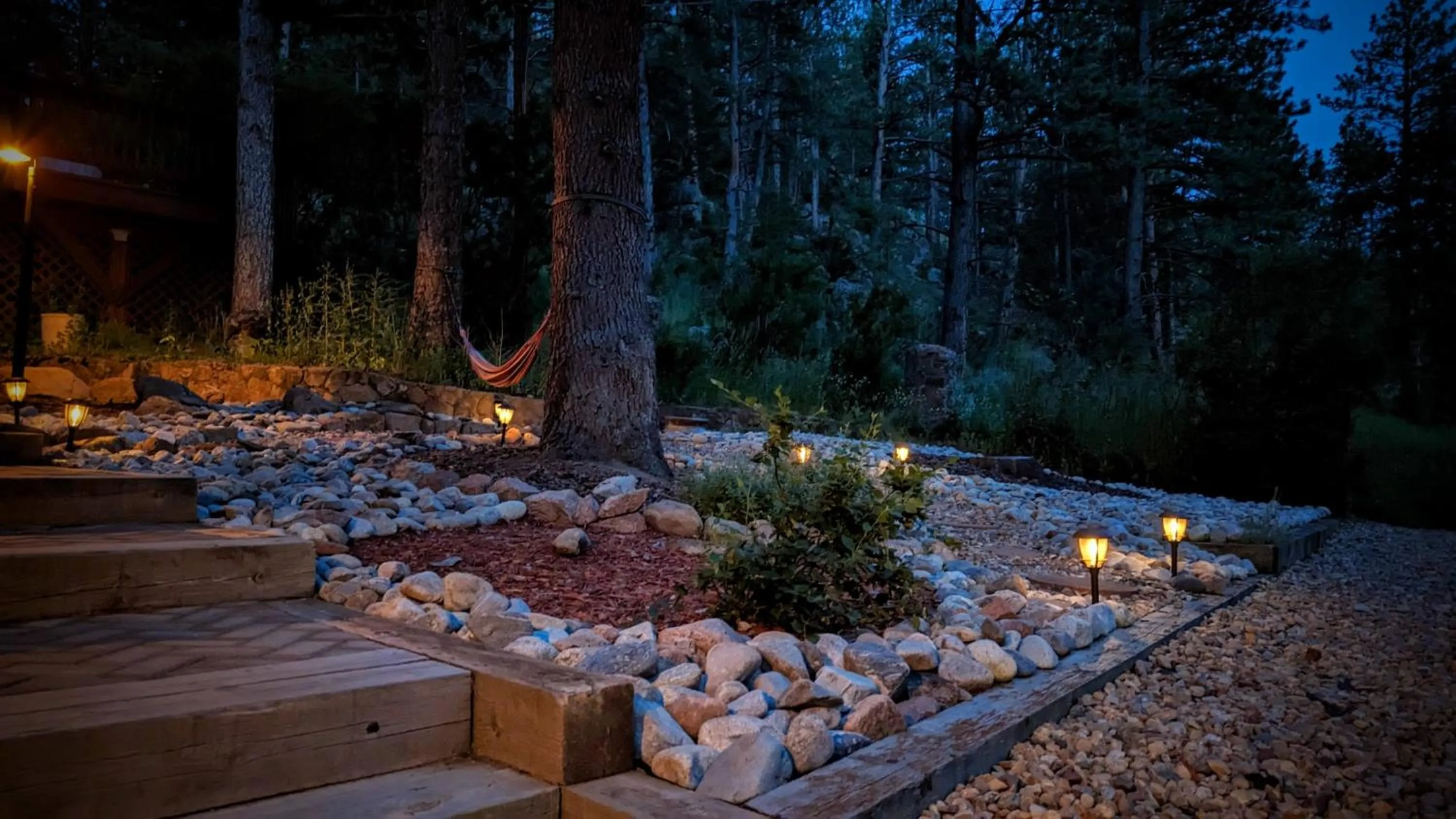 Natural landscape in Alpen Way Chalet Mountain Lodge