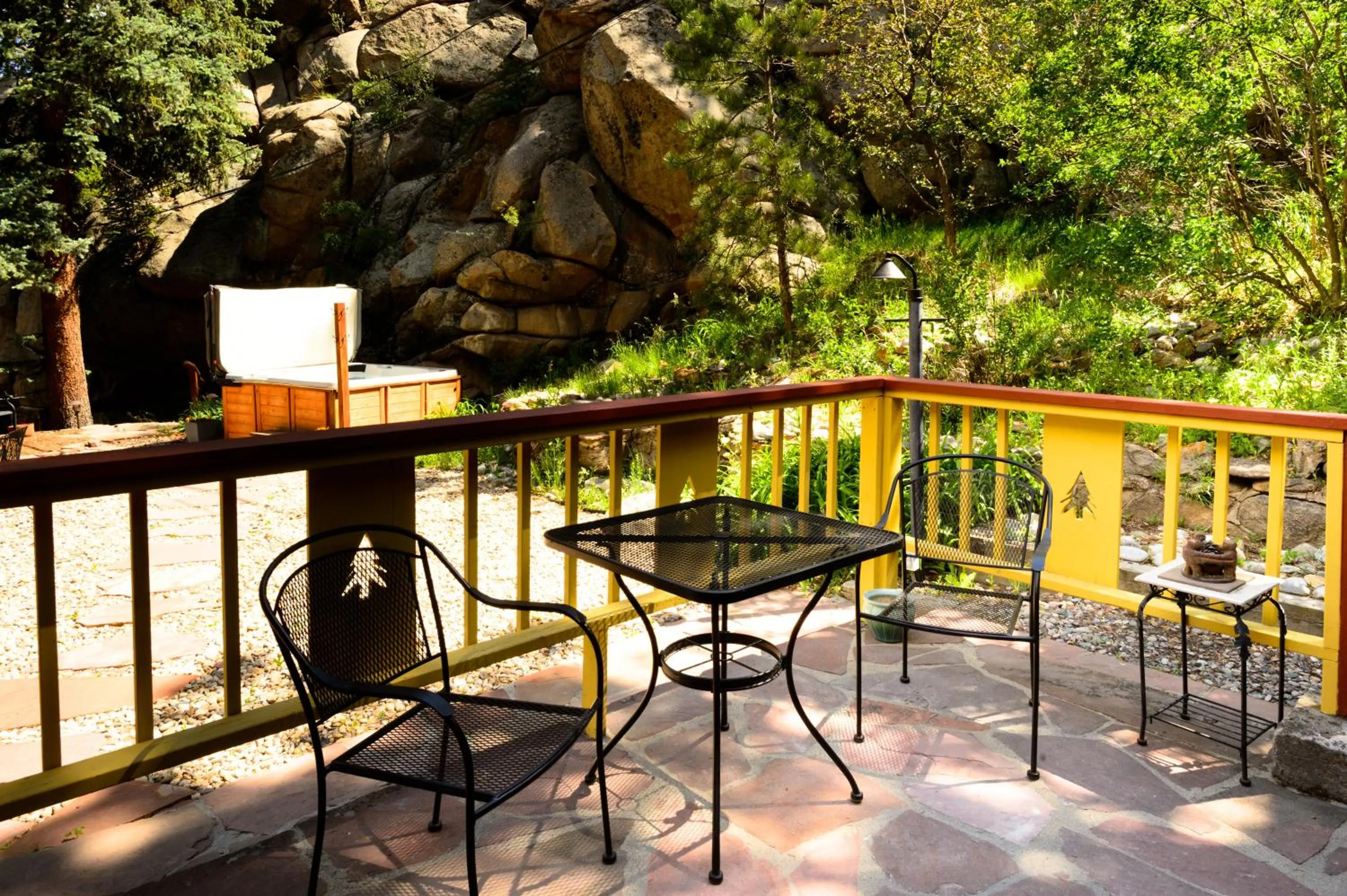 Balcony/Terrace in Alpen Way Chalet Mountain Lodge