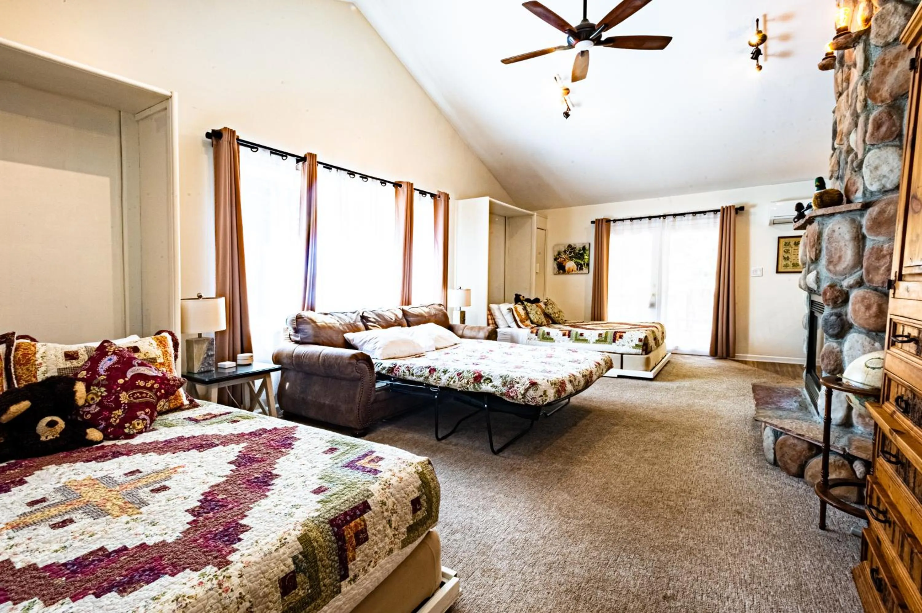 Bed in Alpen Way Chalet Mountain Lodge